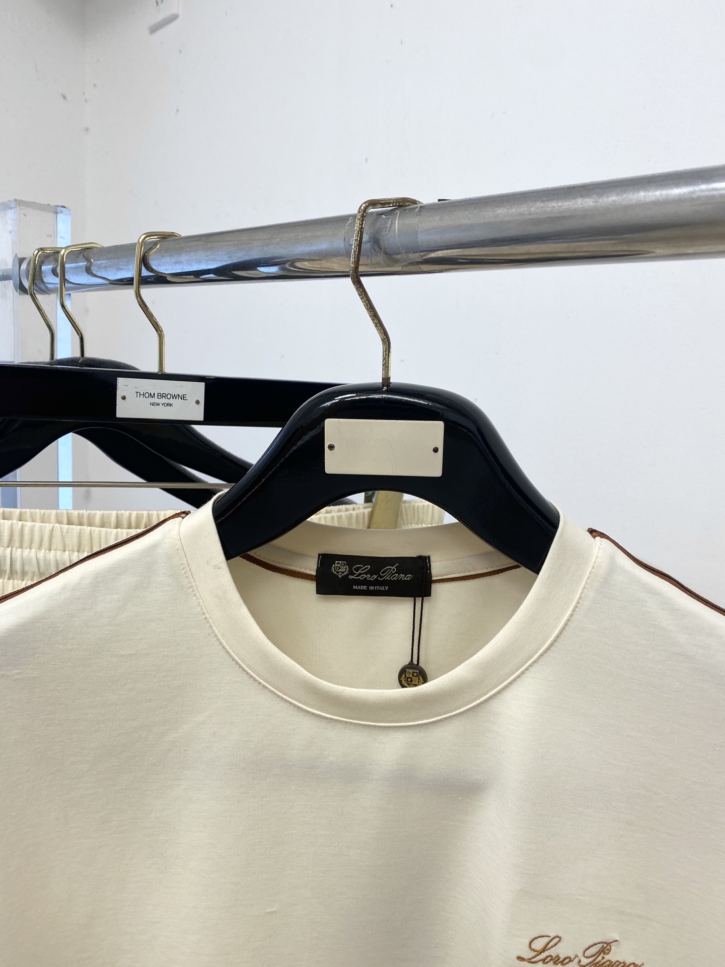Loro piana、2026最新品，时尚休闲套装，顶级原版面料打造，穿着舒适，吸湿性透气性都非常良好，