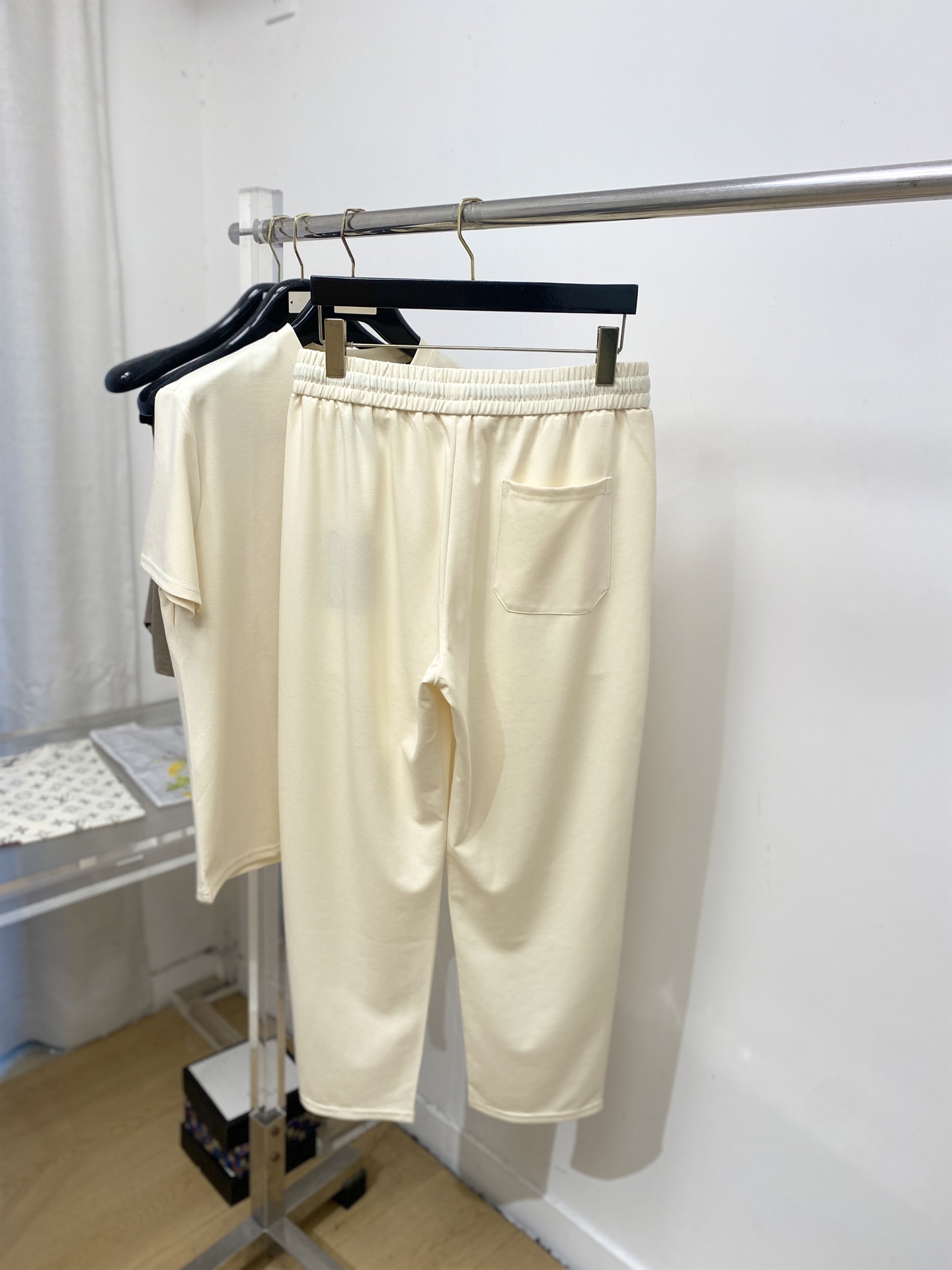 Loro piana、2026最新品，时尚休闲套装，顶级原版面料打造，穿着舒适，吸湿性透气性都非常良好，