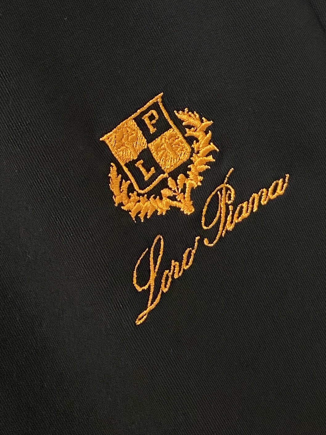 Loro piana、2026最新品，时尚休闲套装，顶级原版面料打造，穿着舒适，吸湿性透气性都非常良好，