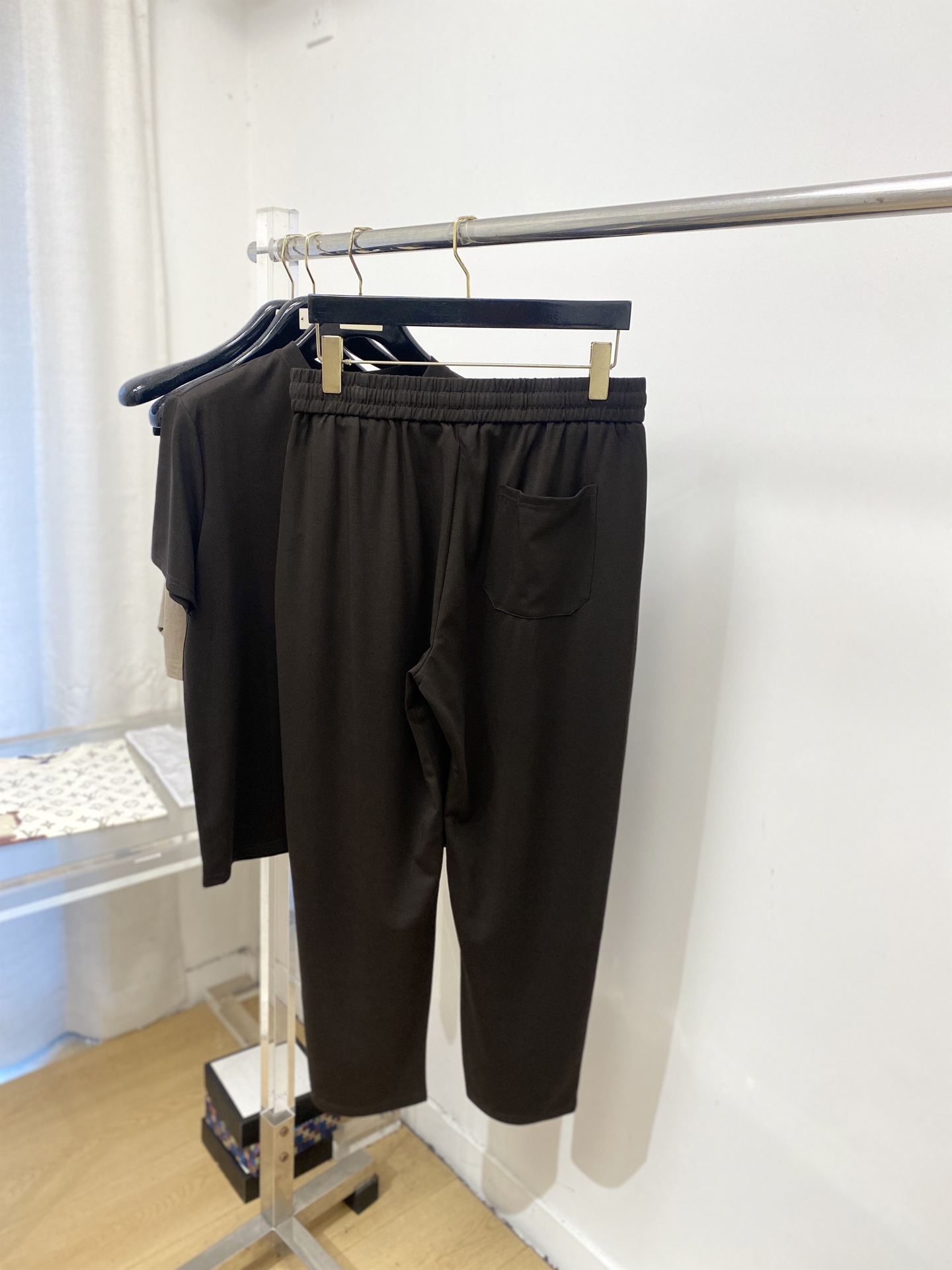Loro piana、2026最新品，时尚休闲套装，顶级原版面料打造，穿着舒适，吸湿性透气性都非常良好，
