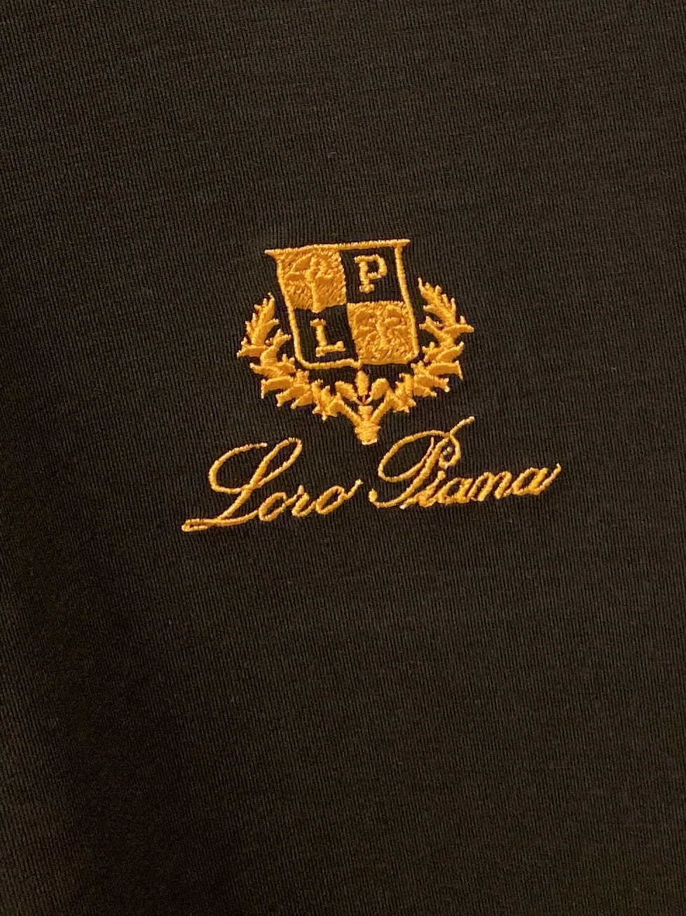 Loro piana、2026最新品，时尚休闲套装，顶级原版面料打造，穿着舒适，吸湿性透气性都非常良好，
