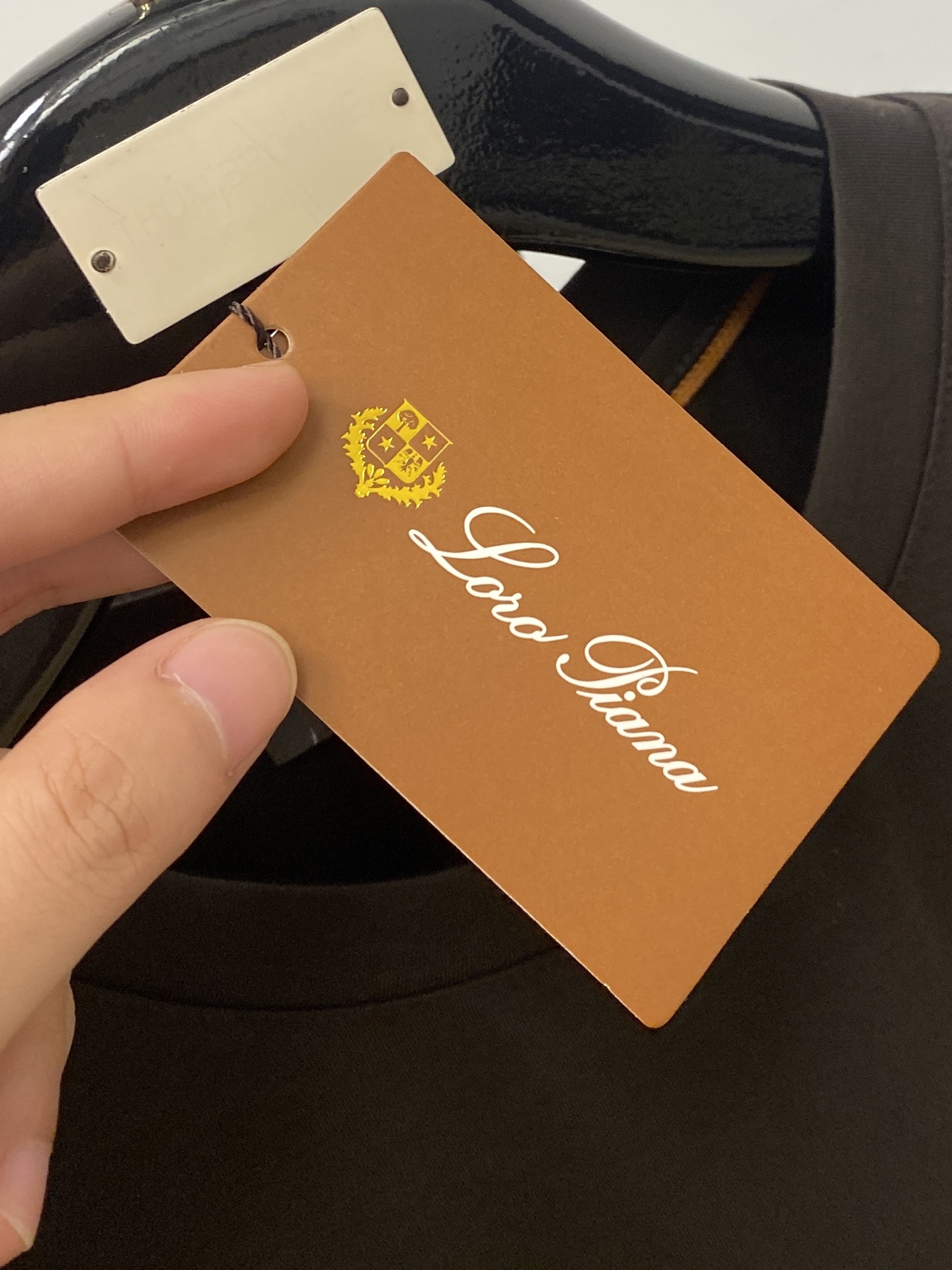 Loro piana、2026最新品，时尚休闲套装，顶级原版面料打造，穿着舒适，吸湿性透气性都非常良好，