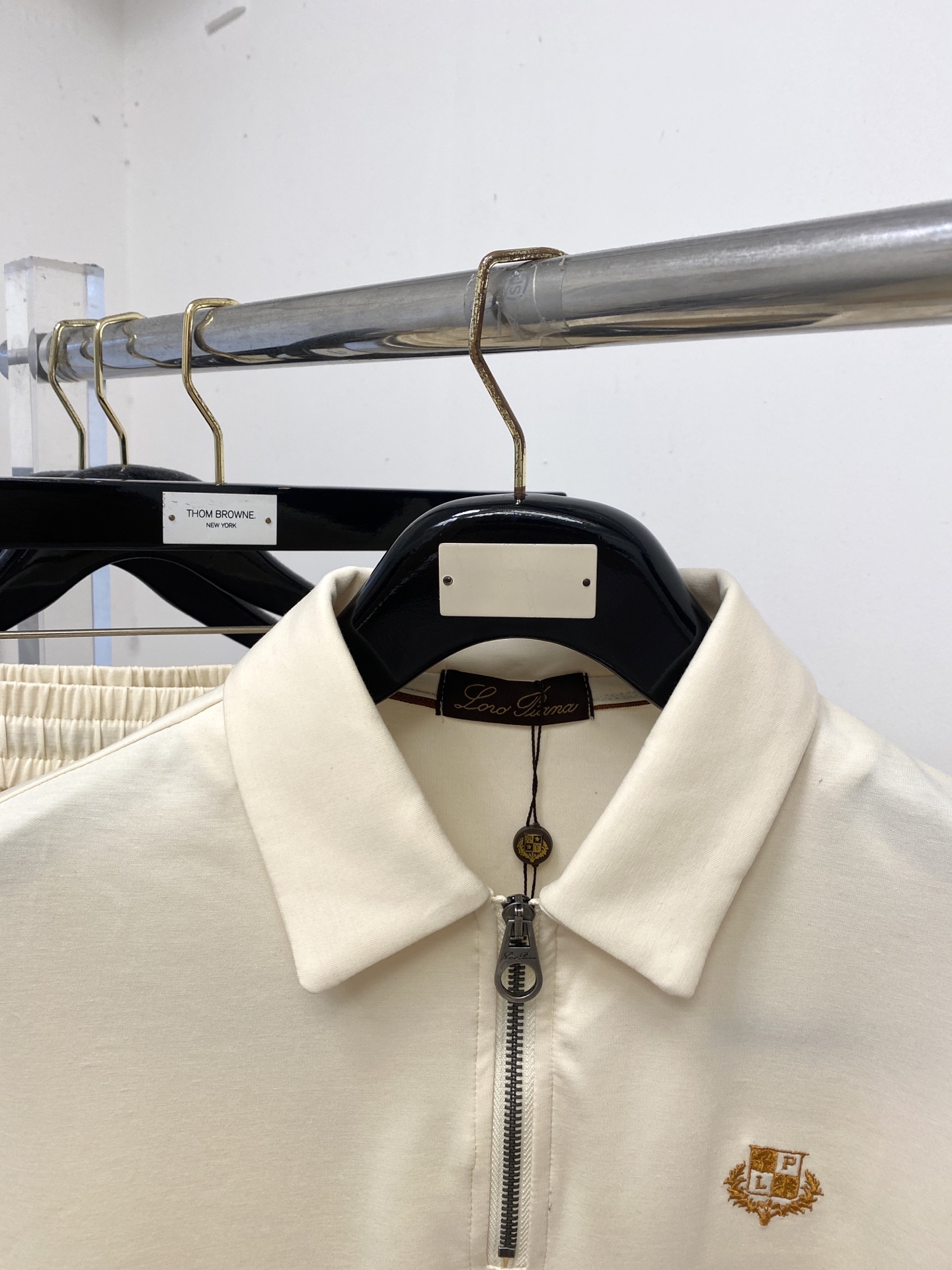 Loro piana、2026最新品，时尚休闲套装，顶级原版面料打造，穿着舒适，吸湿性透气性都非常良好，