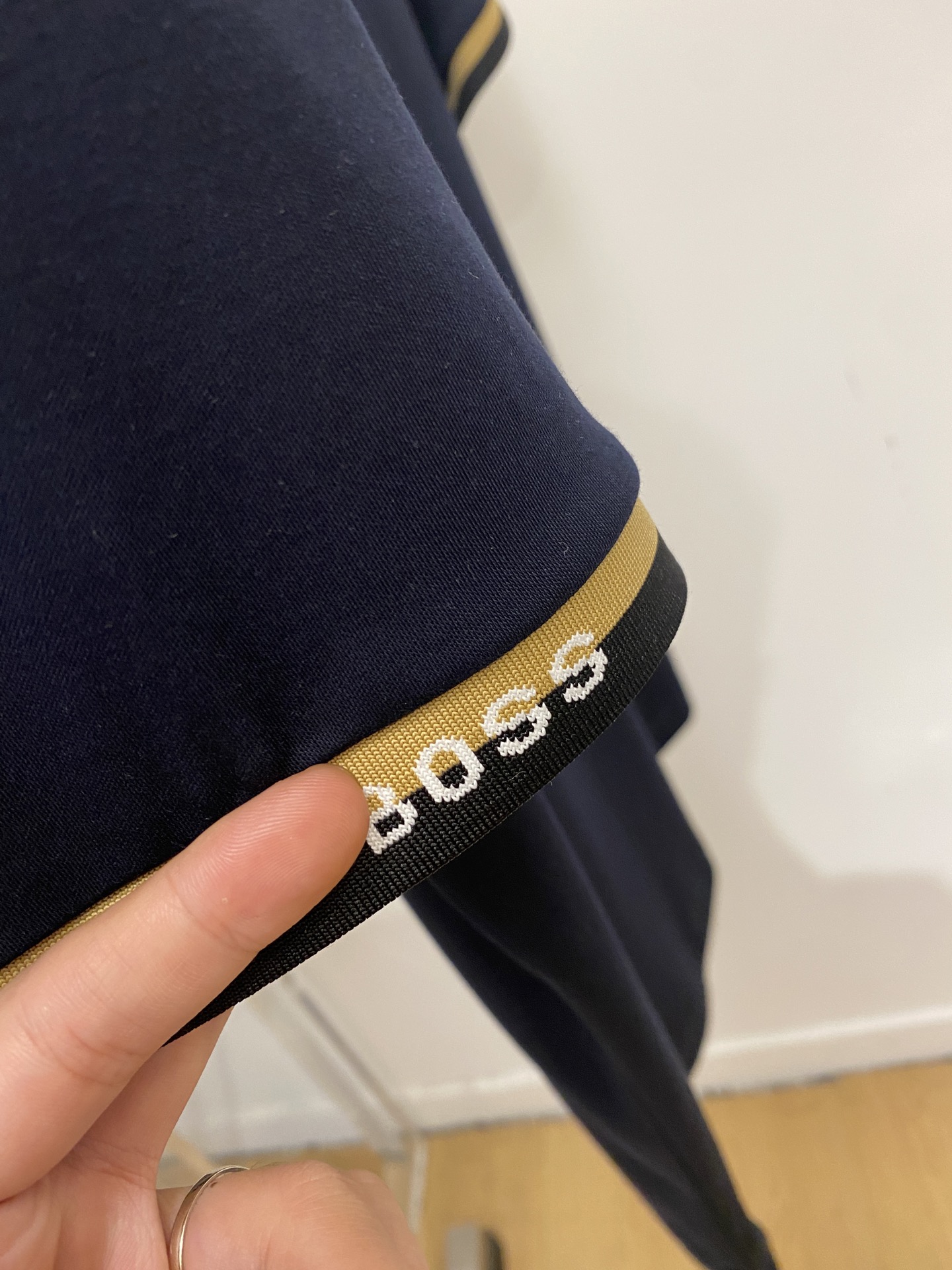 BOSS、2026新品短袖T恤，帅气时尚，简约百搭款。胸前顶级凹凸印胶字母logo，面料棉 不仅挺括，保