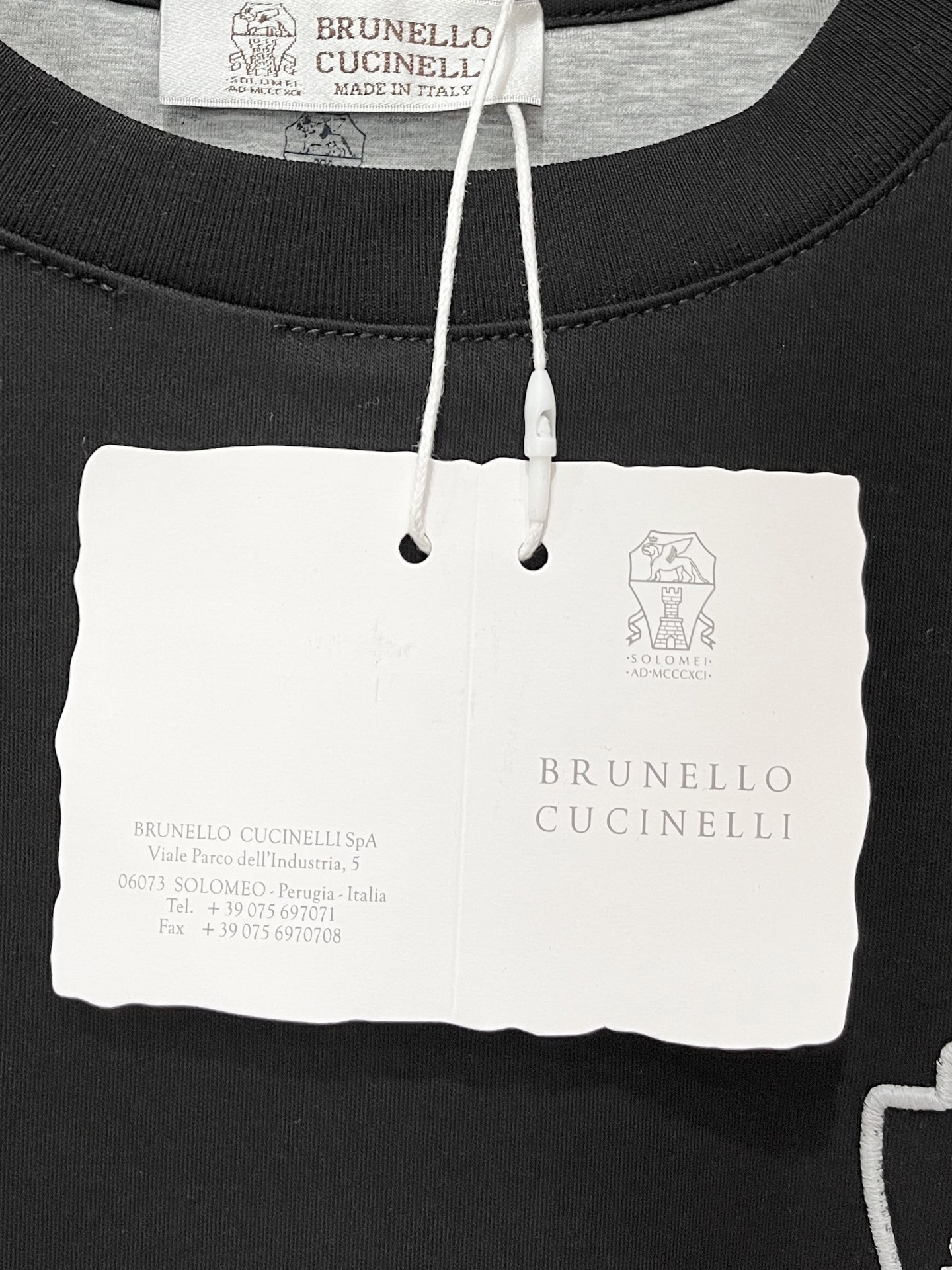 Brunello Cucinelli、2026新品短袖T恤，帅气时尚，胸前精致刺绣图案logo，简约百搭