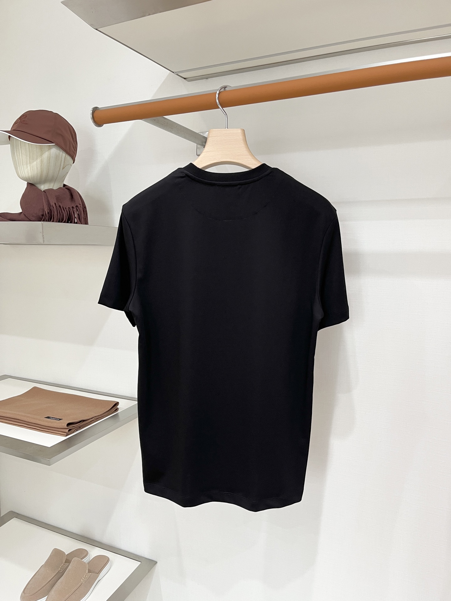 Brunello Cucinelli、2026新品短袖T恤，帅气时尚，胸前精致刺绣图案logo，简约百搭