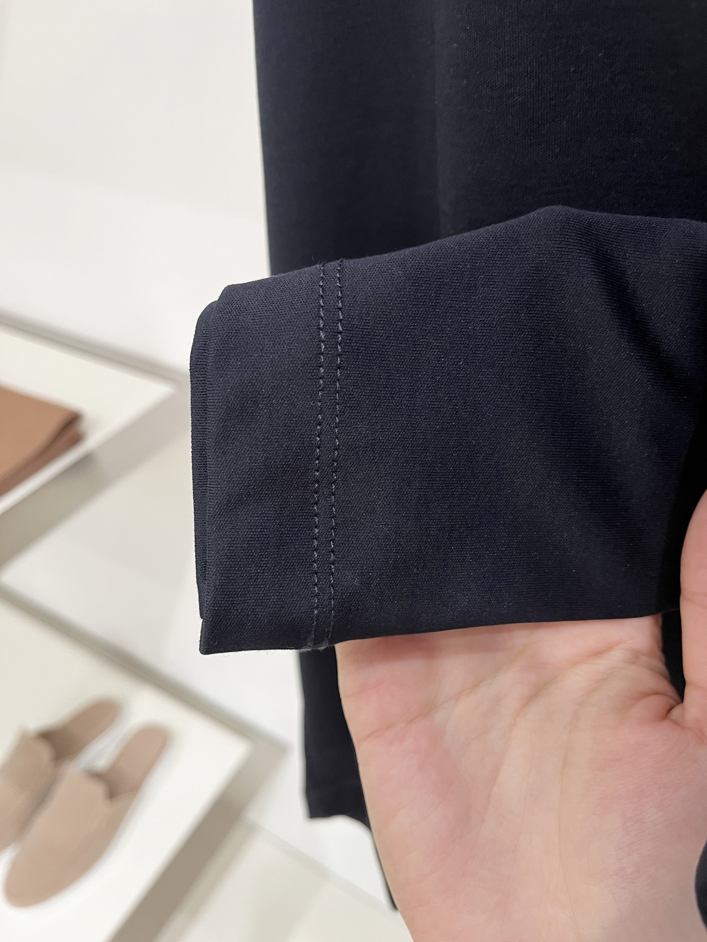 Brunello Cucinelli、2026新品短袖T恤，帅气时尚，胸前精致刺绣图案logo，简约百搭