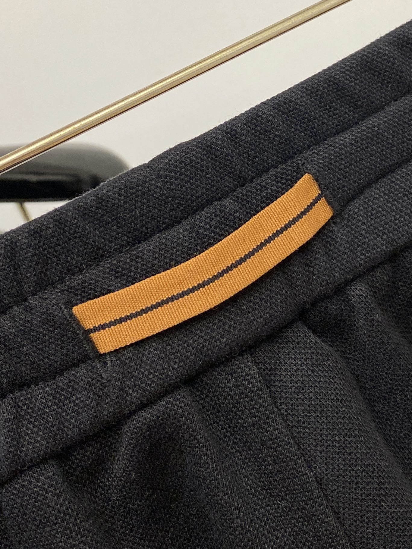 Loro piana、2026爆款休闲短裤 高弹显瘦必爆简约百搭爆款，做工精细，每一针都看得到用心，超多