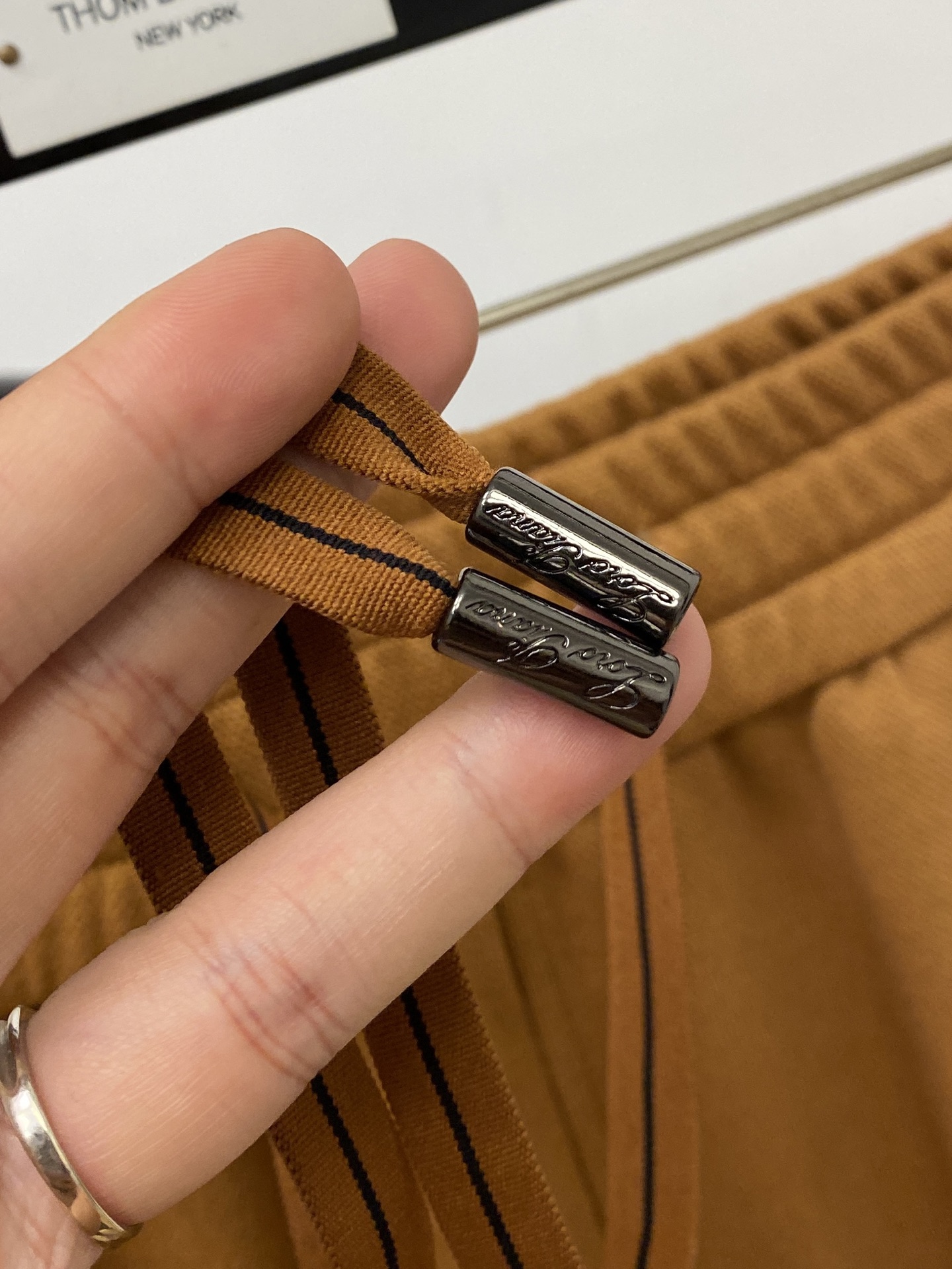 Loro piana、2026爆款休闲短裤 高弹显瘦必爆简约百搭爆款，做工精细，每一针都看得到用心，超多