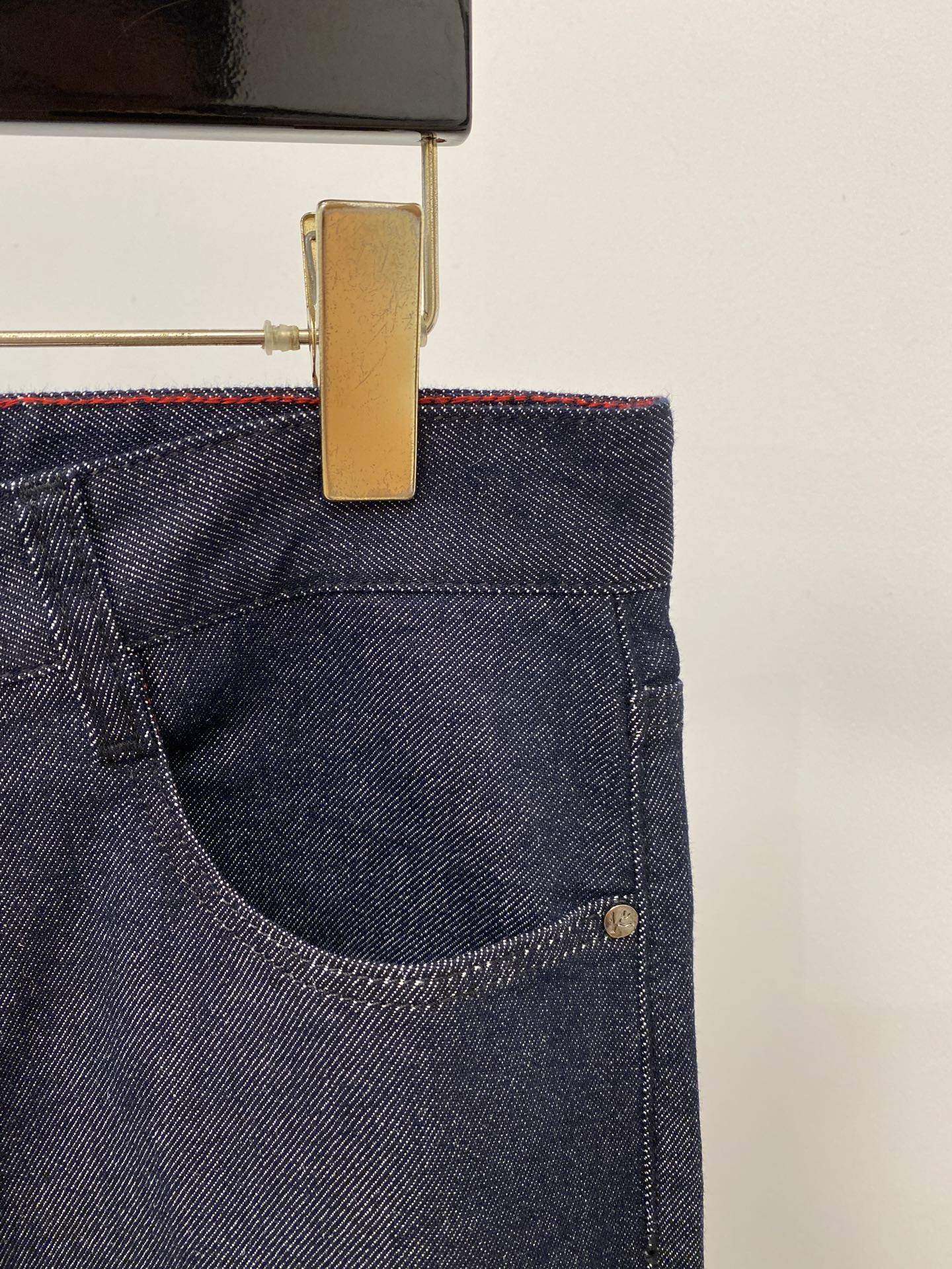 ISAIA、2026最新品，专柜同步有售，原单狠货，水洗休闲牛仔裤，进口原版水洗弹力面料，舒适有弹性，原