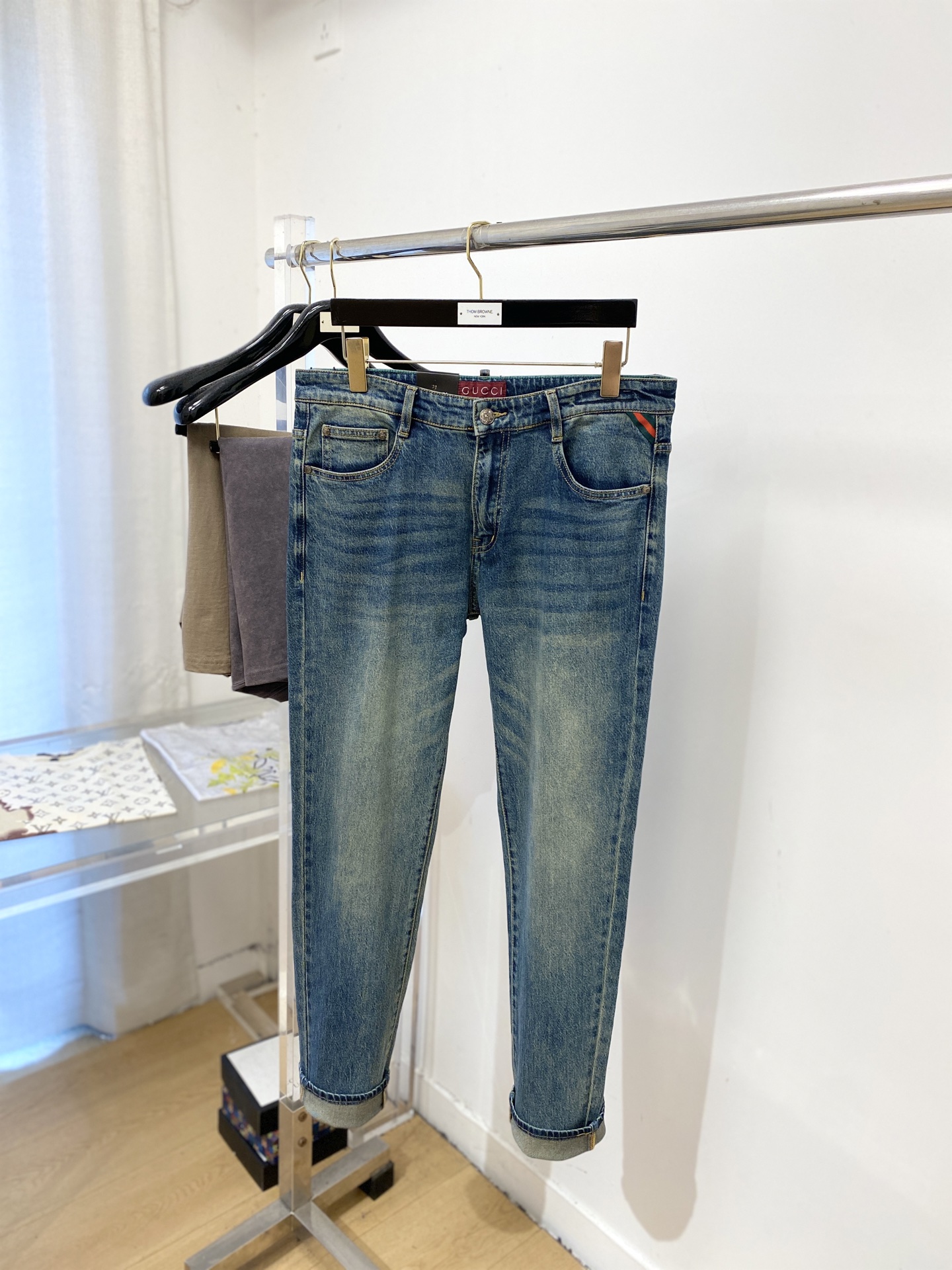 古奇、2026最新品，专柜同步有售，原单狠货，水洗休闲牛仔裤，进口原版水洗弹力面料，舒适有弹性，原版五金