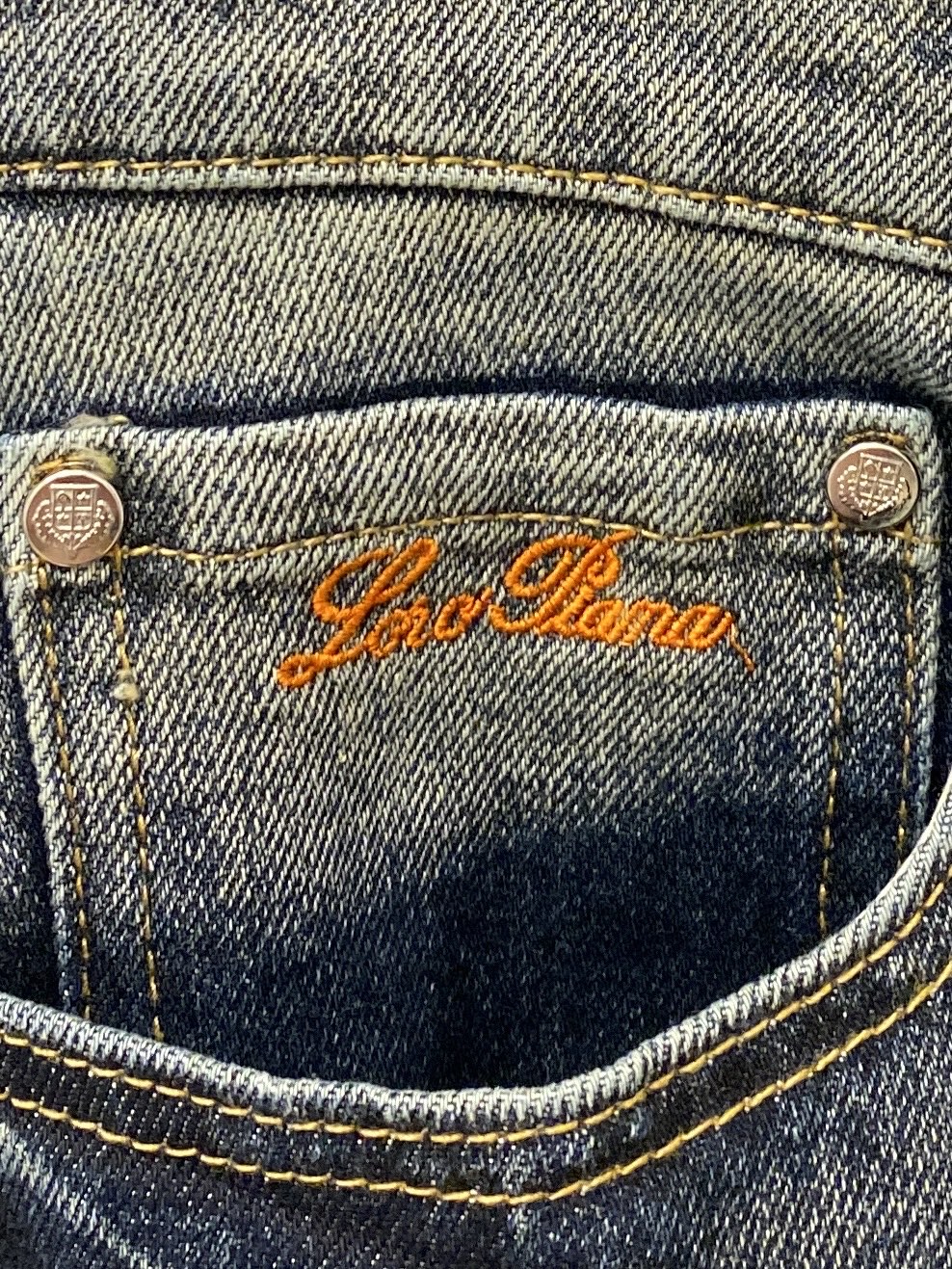 Loro piana、2026最新品，专柜同步有售，原单狠货，水洗休闲牛仔裤，进口原版水洗弹力面料，舒适