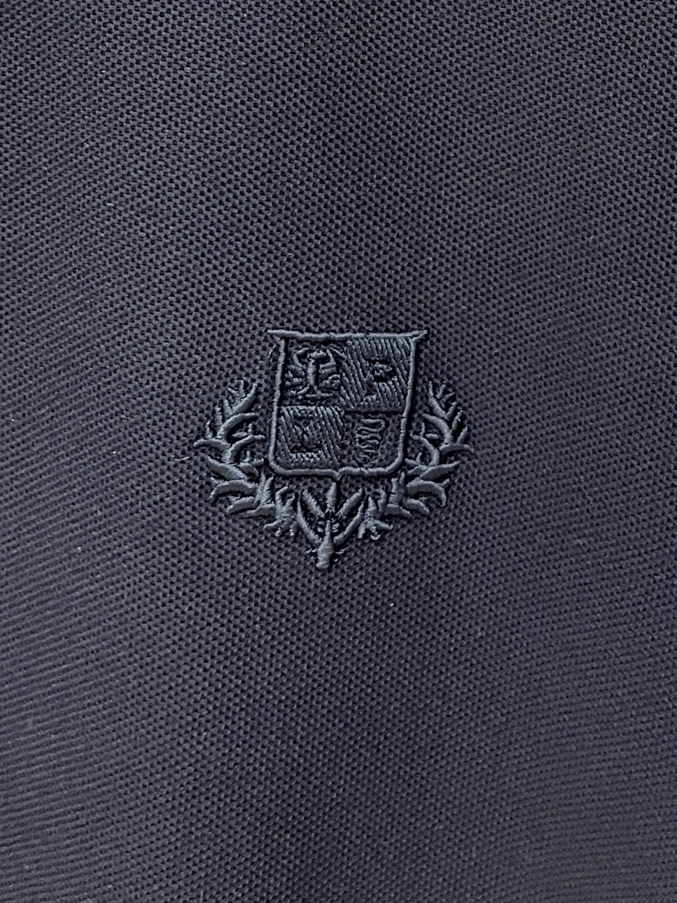 Loro Piana、2026新品短袖T恤，帅气时尚，胸前精致刺绣图案字母logo，简约百搭款。面料棉 不仅挺括，保持潮
