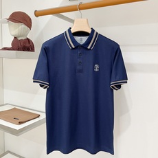 Brunello Cucinelli、2026新品短袖T恤,帅气时尚,胸前精致刺绣图案logo,简约百搭款。面料棉 不仅 Brunello Cucinelli、2026新品短袖T恤,帅气时尚,胸前精致刺绣图案logo,简约百搭款。面料棉 不仅