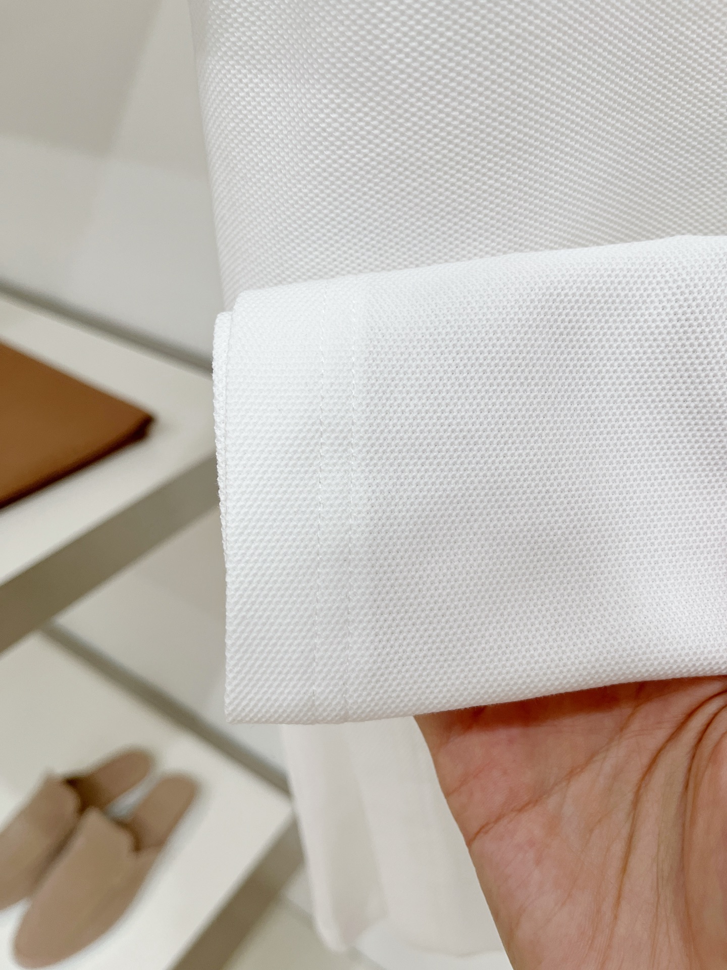 Brunello Cucinelli、2026新品短袖T恤，帅气时尚，胸前精致刺绣图案logo，简约百搭款。面料棉 不仅