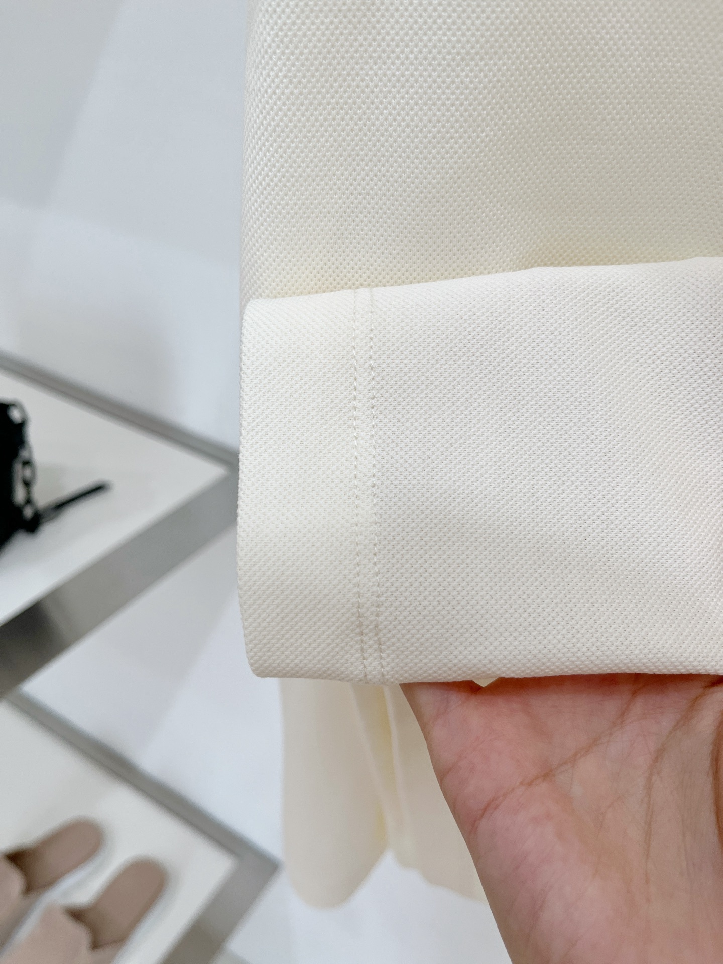 POLO、2026新品短袖T恤，帅气时尚，简约百搭款。胸前精致刺绣图案logo，面料棉 不仅挺括，保持潮流的廓形，又穿着