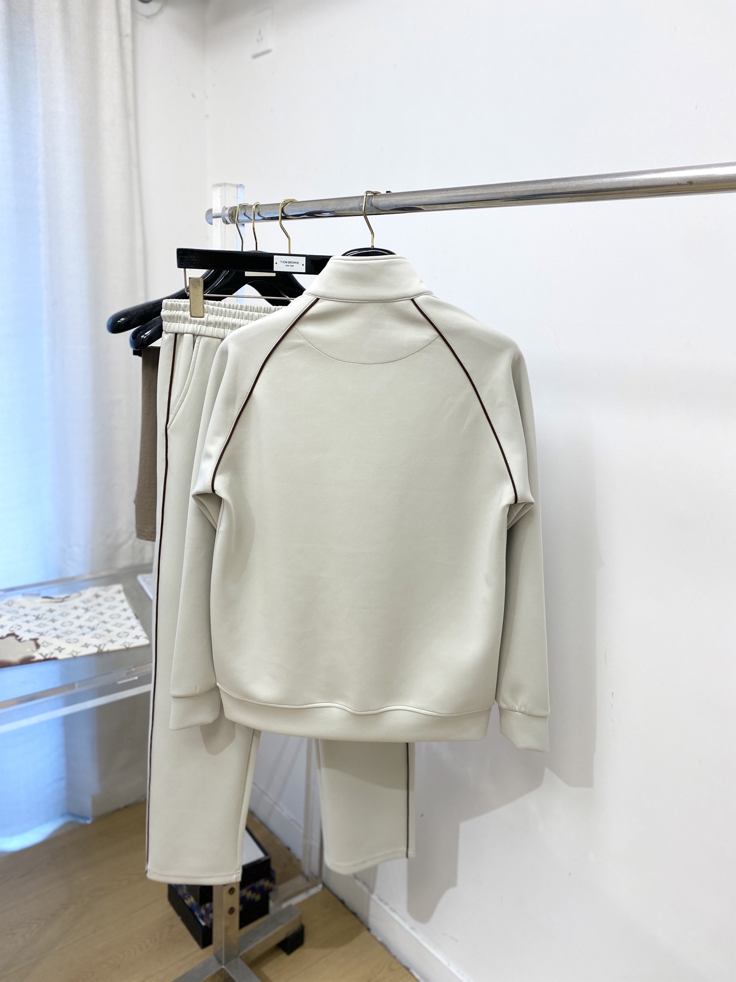 Loro piana、2026最新品，时尚休闲套装，顶级原版面料打造，穿着舒适，吸湿性透气性都非常良好，色牢度超高！无论
