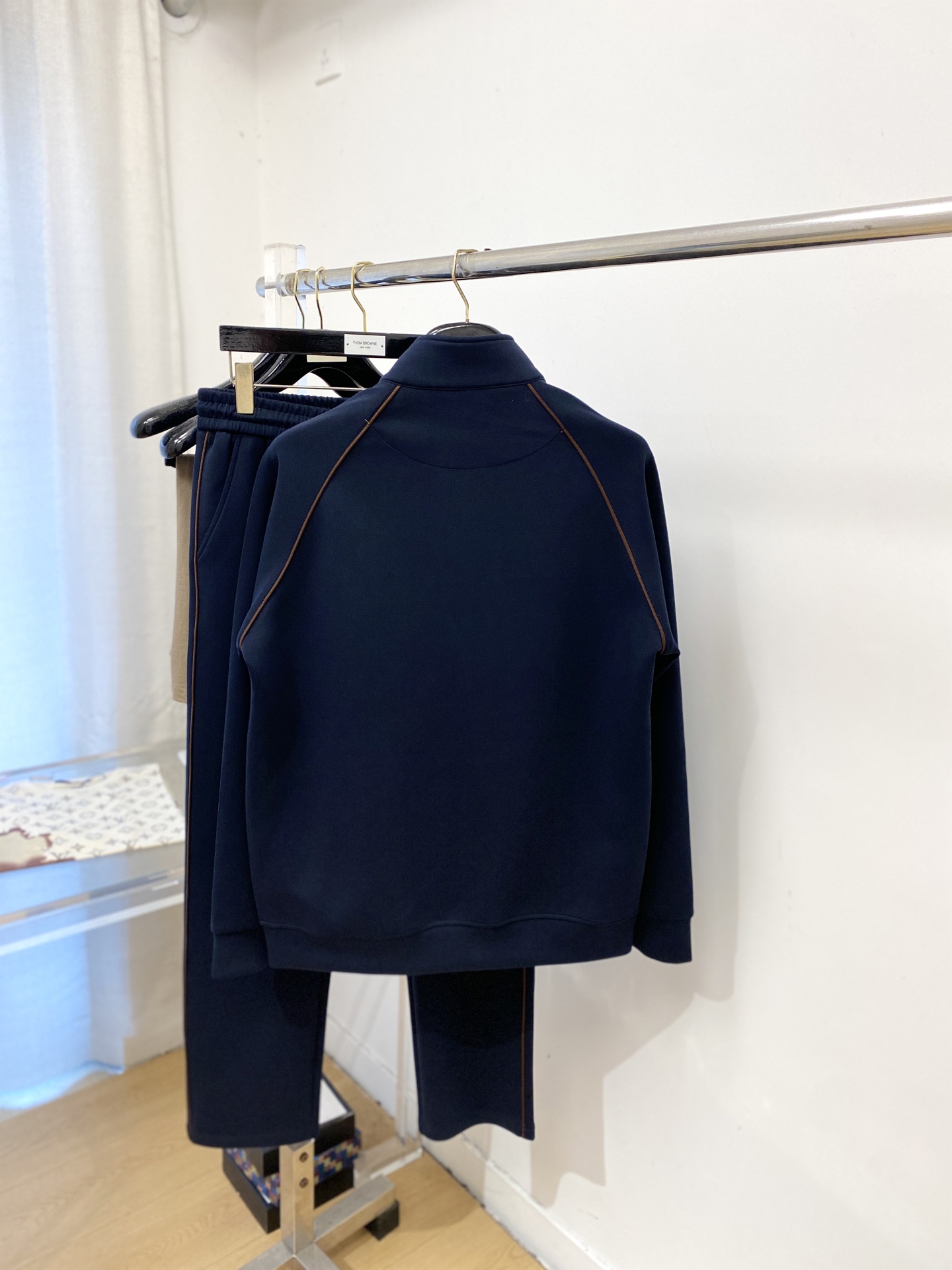 Loro piana、2026最新品，时尚休闲套装，顶级原版面料打造，穿着舒适，吸湿性透气性都非常良好，色牢度超高！无论