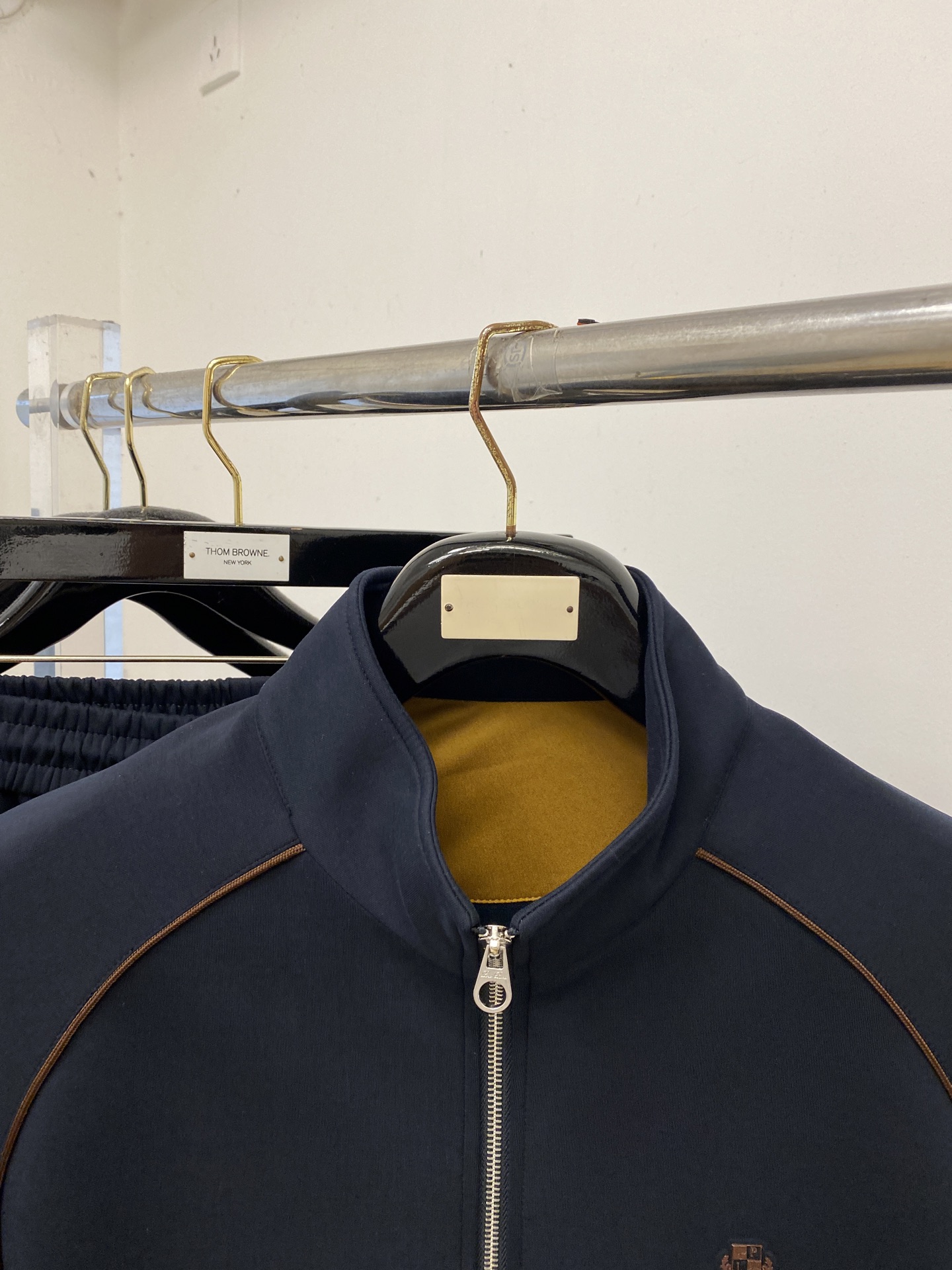 Loro piana、2026最新品，时尚休闲套装，顶级原版面料打造，穿着舒适，吸湿性透气性都非常良好，色牢度超高！无论