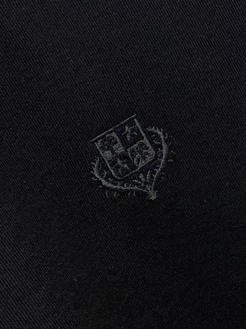 Loro Piana、2026新品衬衫外套，时尚帅气，简约百搭款，胸前精致刺绣图案logo，定制原版面料，不仅挺括，保持