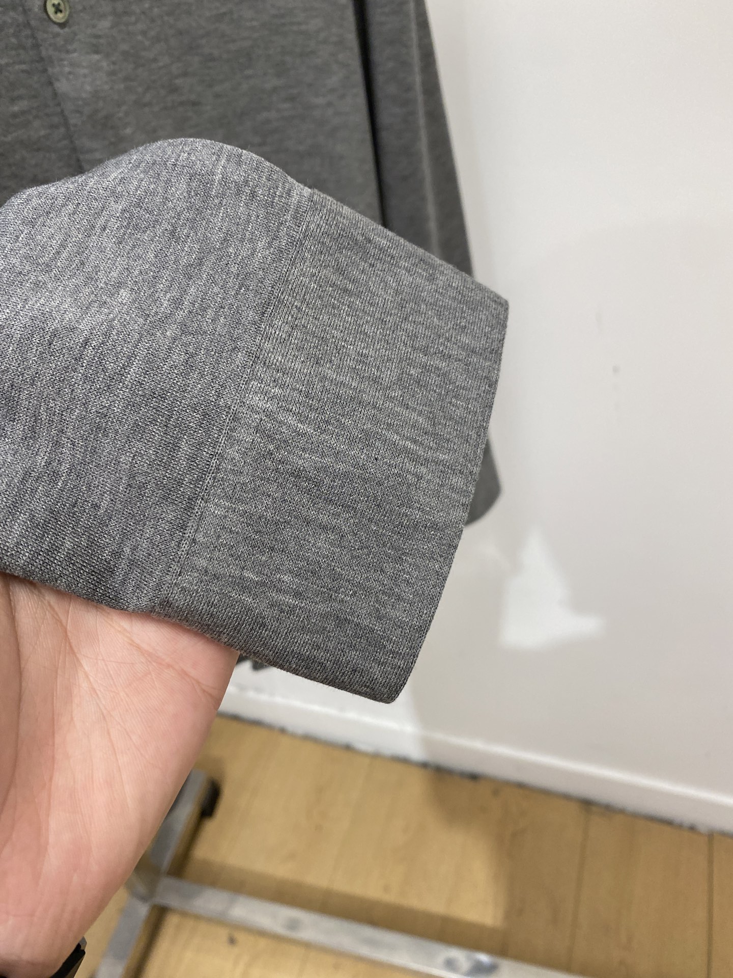 Loro Piana、2026新品衬衫外套，时尚帅气，简约百搭款，胸前精致刺绣图案logo，定制原版面料，不仅挺括，保持