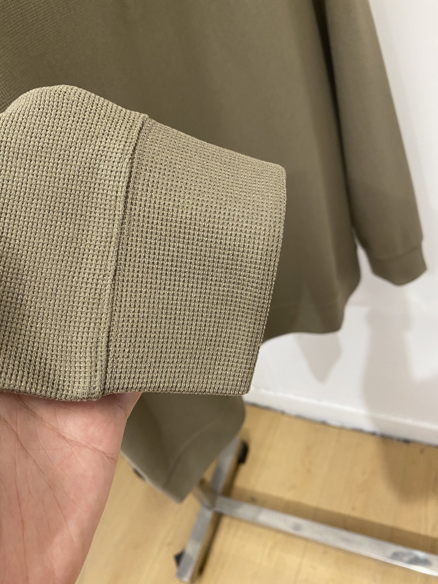 Brunello Cucinelli、2026新品长袖卫衣，时尚帅气，简约百搭款，胸前精致刺绣图案logo，定制原版面料
