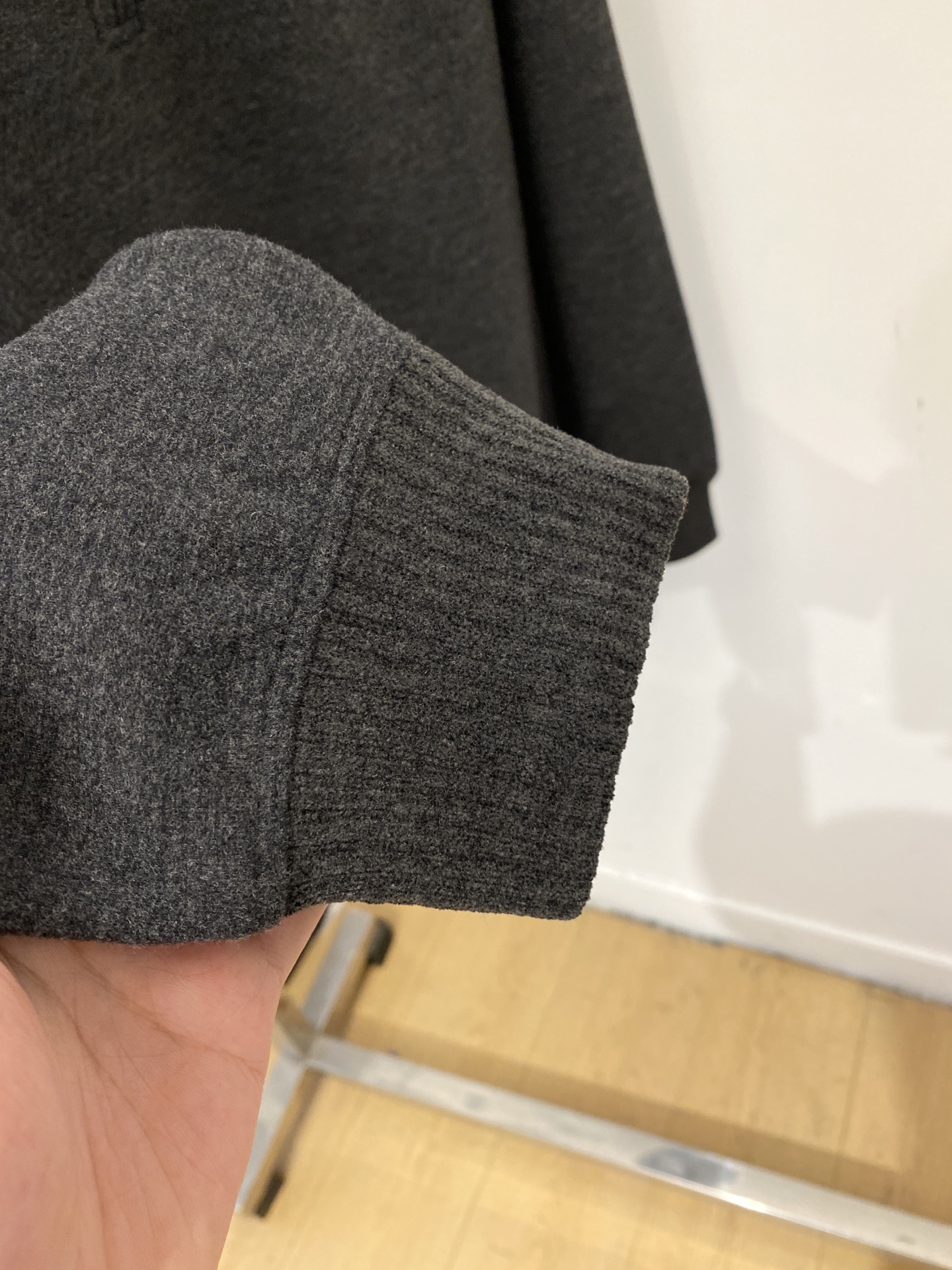 Brunello Cucinelli、2026新品长袖卫衣，时尚帅气，简约百搭款，胸前精致刺绣图案logo，定制原版面料