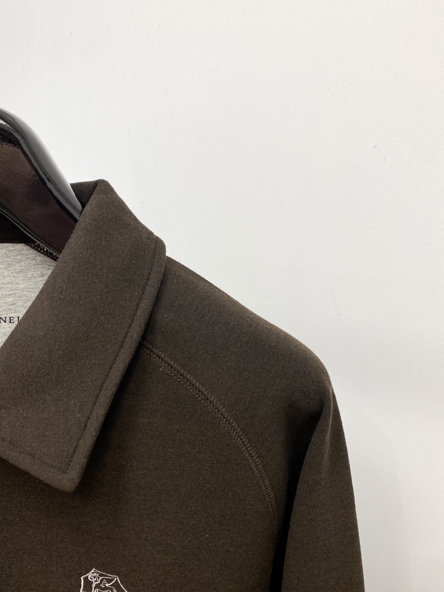 Brunello Cucinelli、2026新品长袖卫衣，时尚帅气，简约百搭款，胸前精致刺绣图案logo，定制原版面料