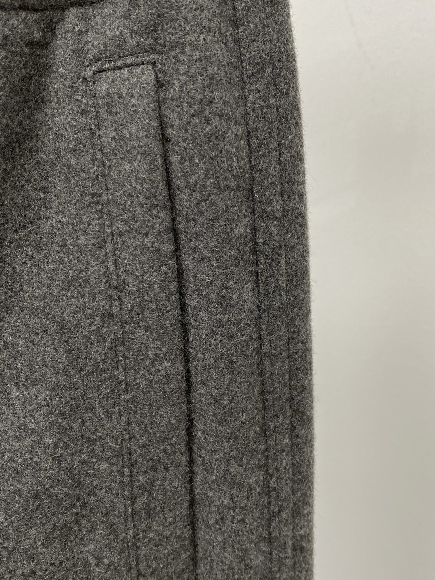 Brunello Cucinelli、2026爆款休闲裤 高弹显瘦必爆简约百搭爆款，做工精细，每一针都看得到用心，超多明