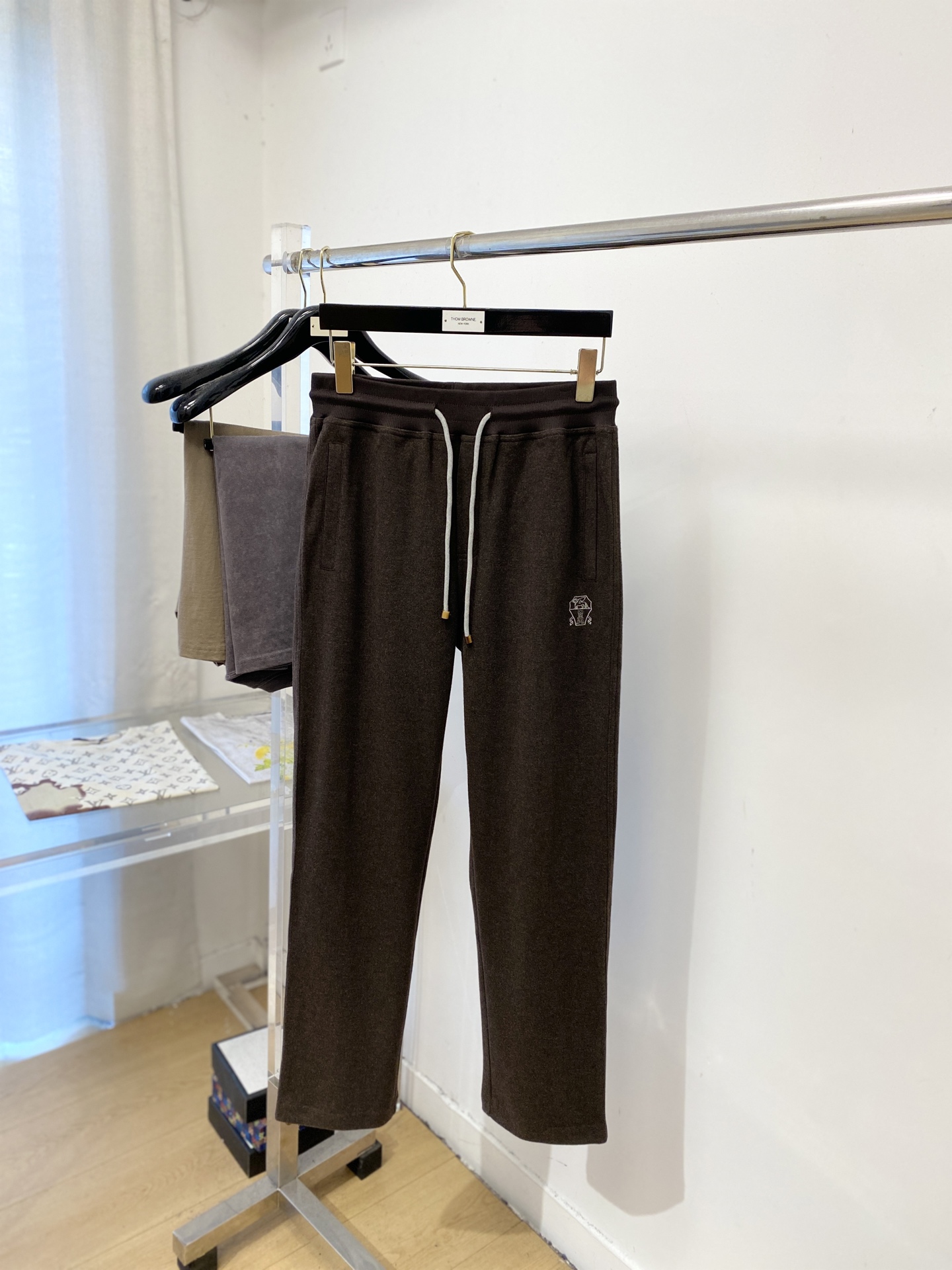 Brunello Cucinelli、2026爆款休闲裤 高弹显瘦必爆简约百搭爆款，做工精细，每一针都看得到用心，超多明