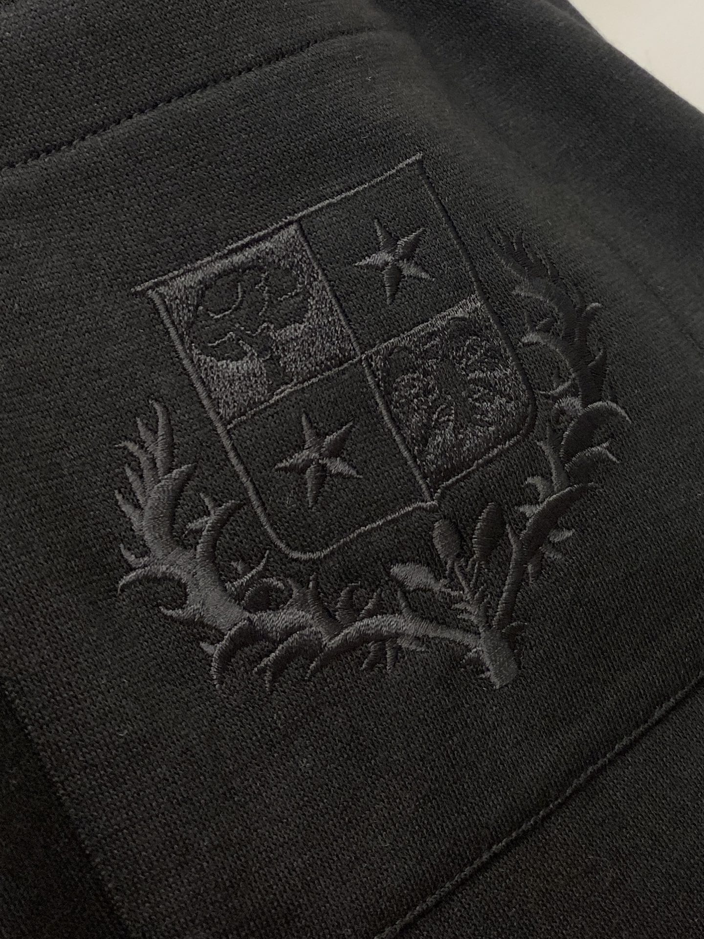 Loro Piana、2026爆款休闲裤 高弹显瘦必爆简约百搭爆款，做工精细，每一针都看得到用心，超多明星网红最爱 拉长