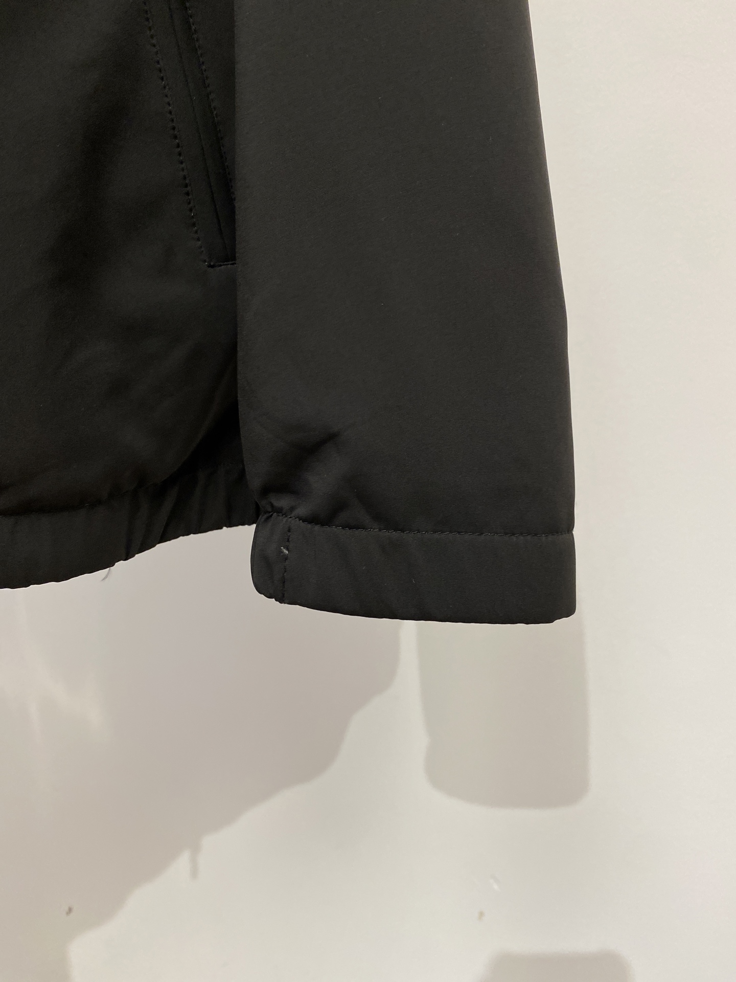 Brunello Cucinelli、2026新品双面穿夹克外套，时尚帅气，简约百搭款，原版五金辅料logo，定制原版面