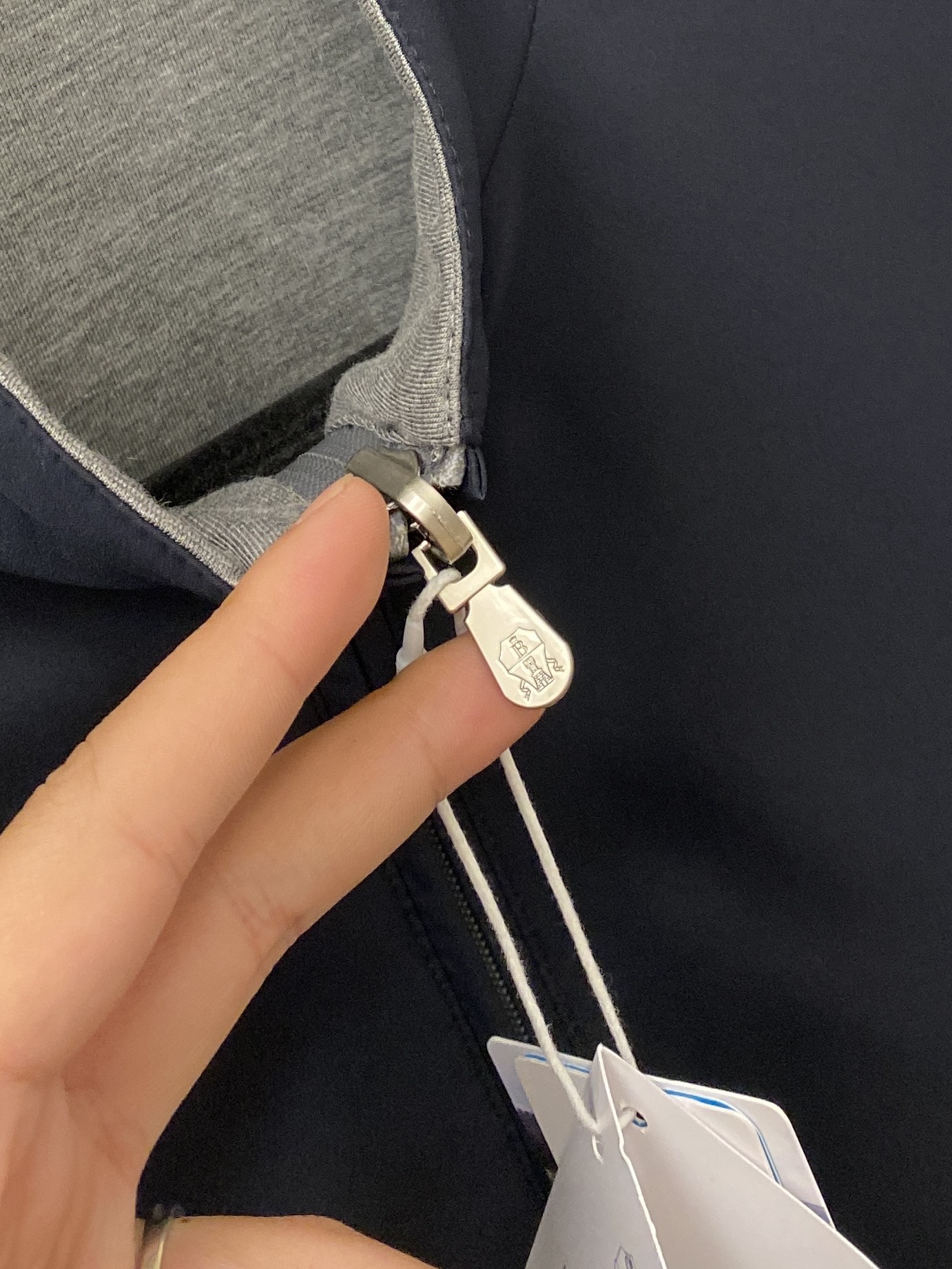 Brunello Cucinelli、2026新品双面穿夹克外套，时尚帅气，简约百搭款，原版五金辅料logo，定制原版面