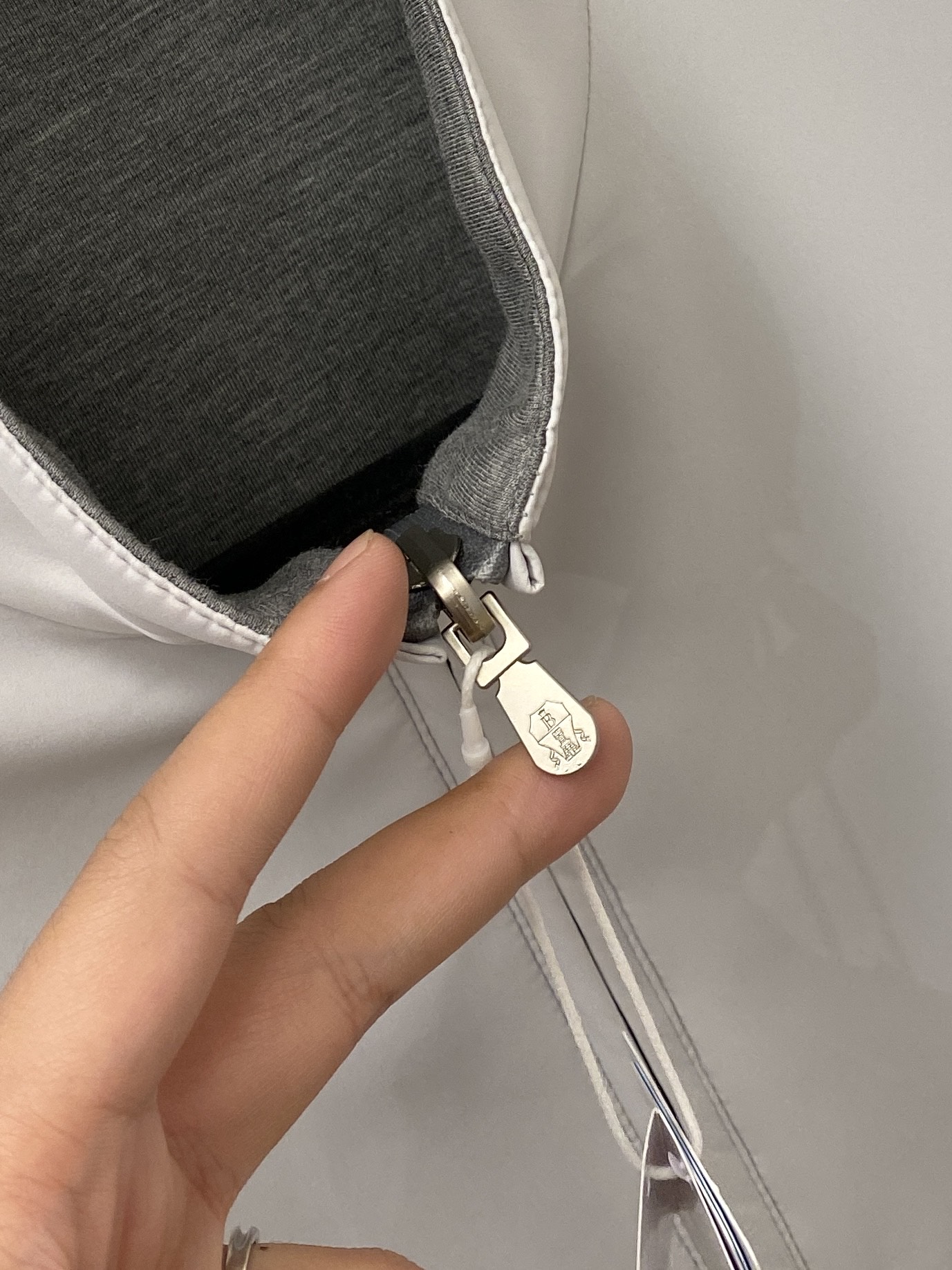 Brunello Cucinelli、2026新品双面穿夹克外套，时尚帅气，简约百搭款，原版五金辅料logo，定制原版面