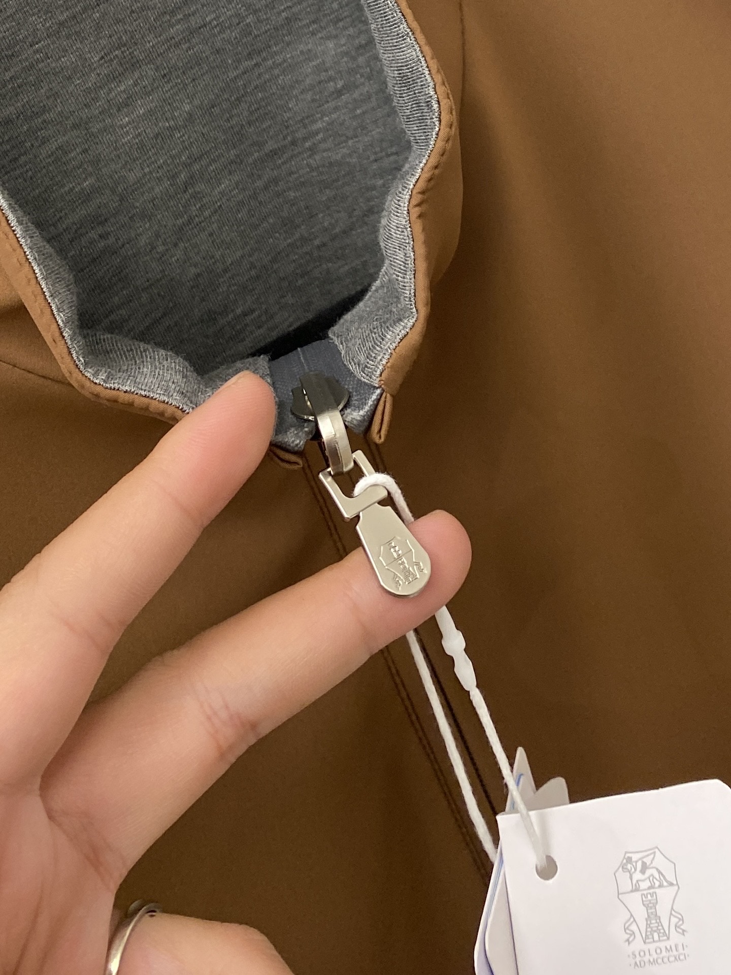 Brunello Cucinelli、2026新品双面穿夹克外套，时尚帅气，简约百搭款，原版五金辅料logo，定制原版面