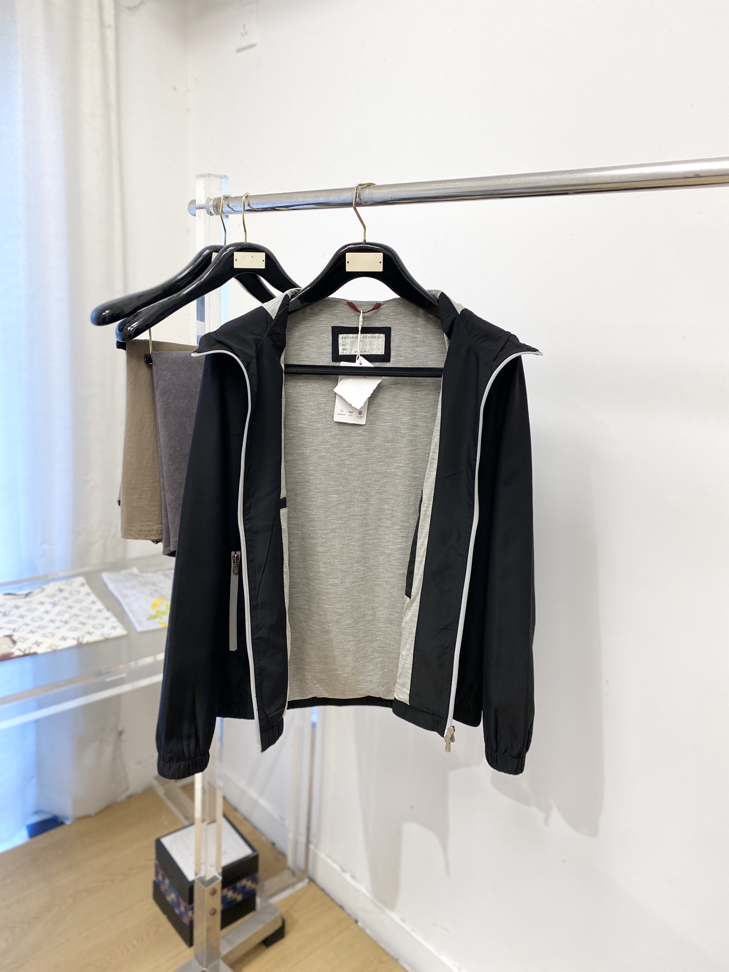 Brunello Cucinelli、2026新品夹克外套，时尚帅气，简约百搭款，原版五金辅料logo，定制原版面料，不