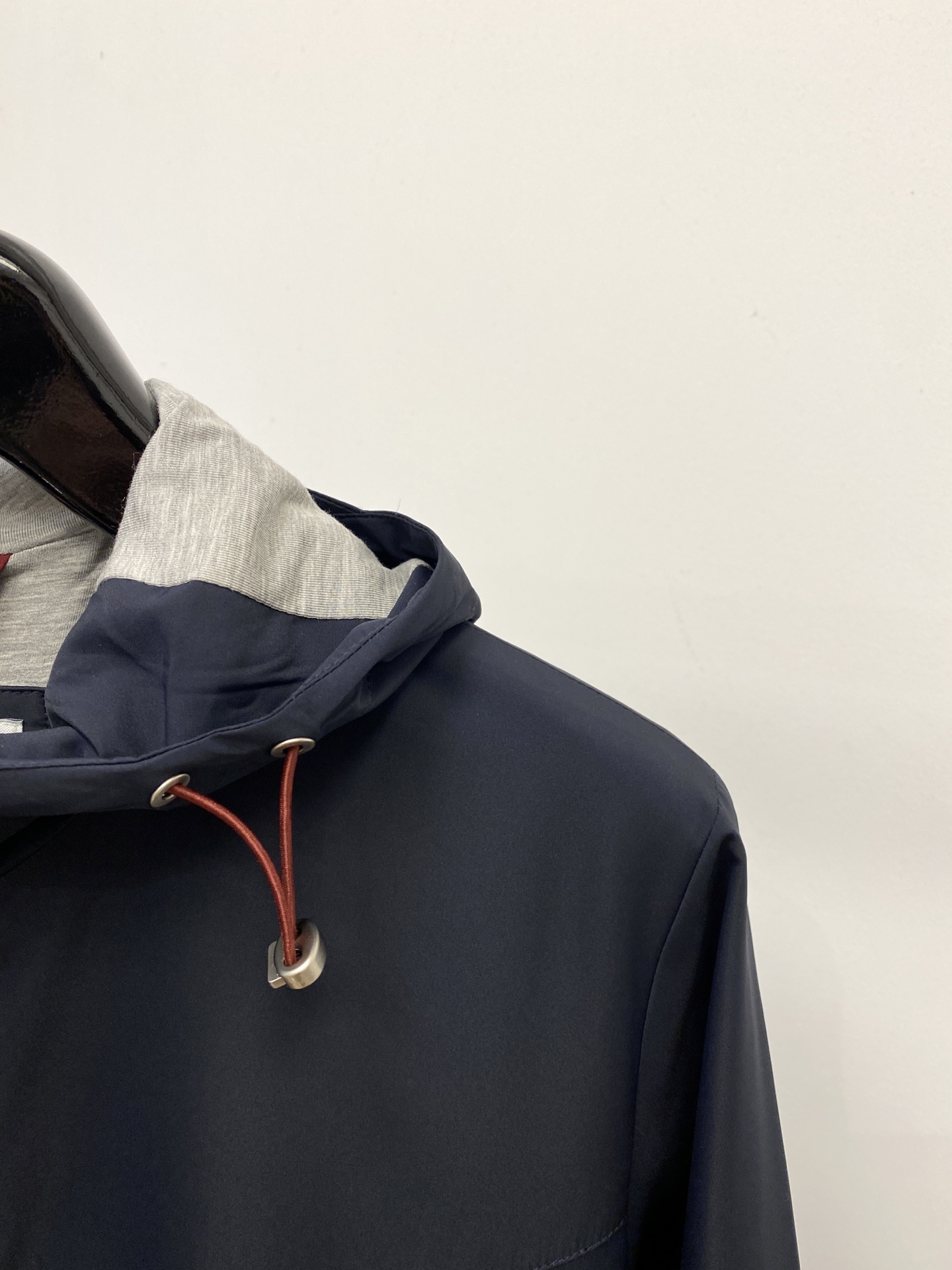 Brunello Cucinelli、2026新品夹克外套，时尚帅气，简约百搭款，原版五金辅料logo，定制原版面料，不