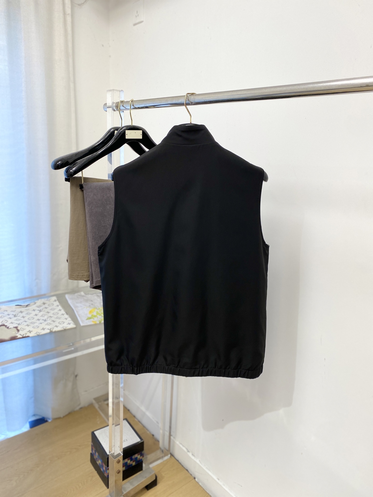 ￼ Brunello Cucinelli、2026新品双面穿夹克马甲外套，时尚帅气，简约百搭款，原版五金辅料logo，定