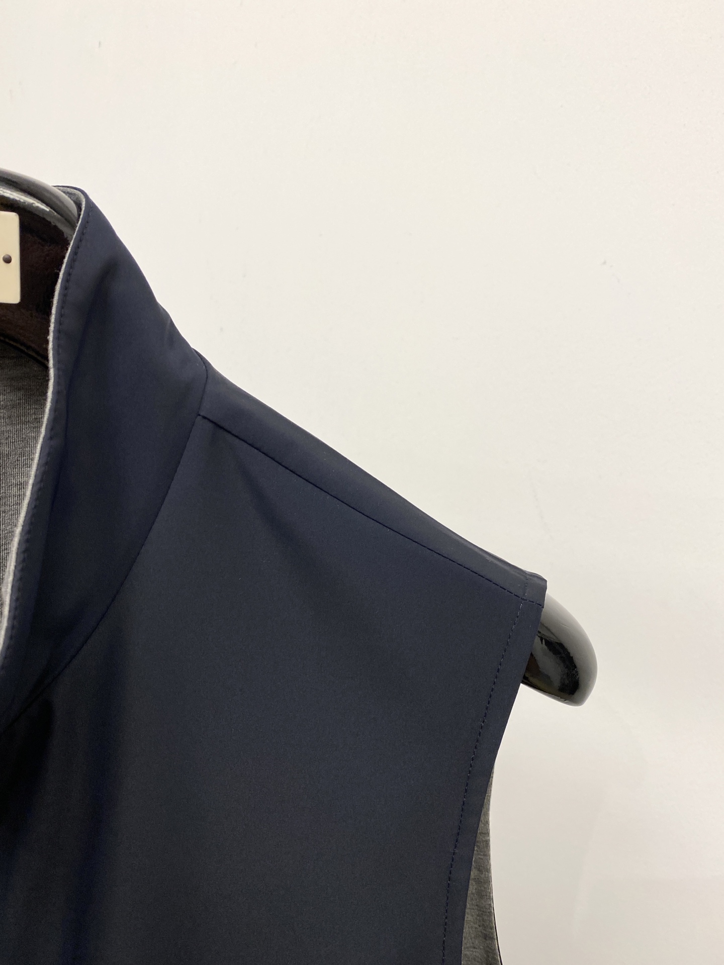 Brunello Cucinelli、2026新品双面穿夹克马甲外套，时尚帅气，简约百搭款，原版五金辅料logo，定制原