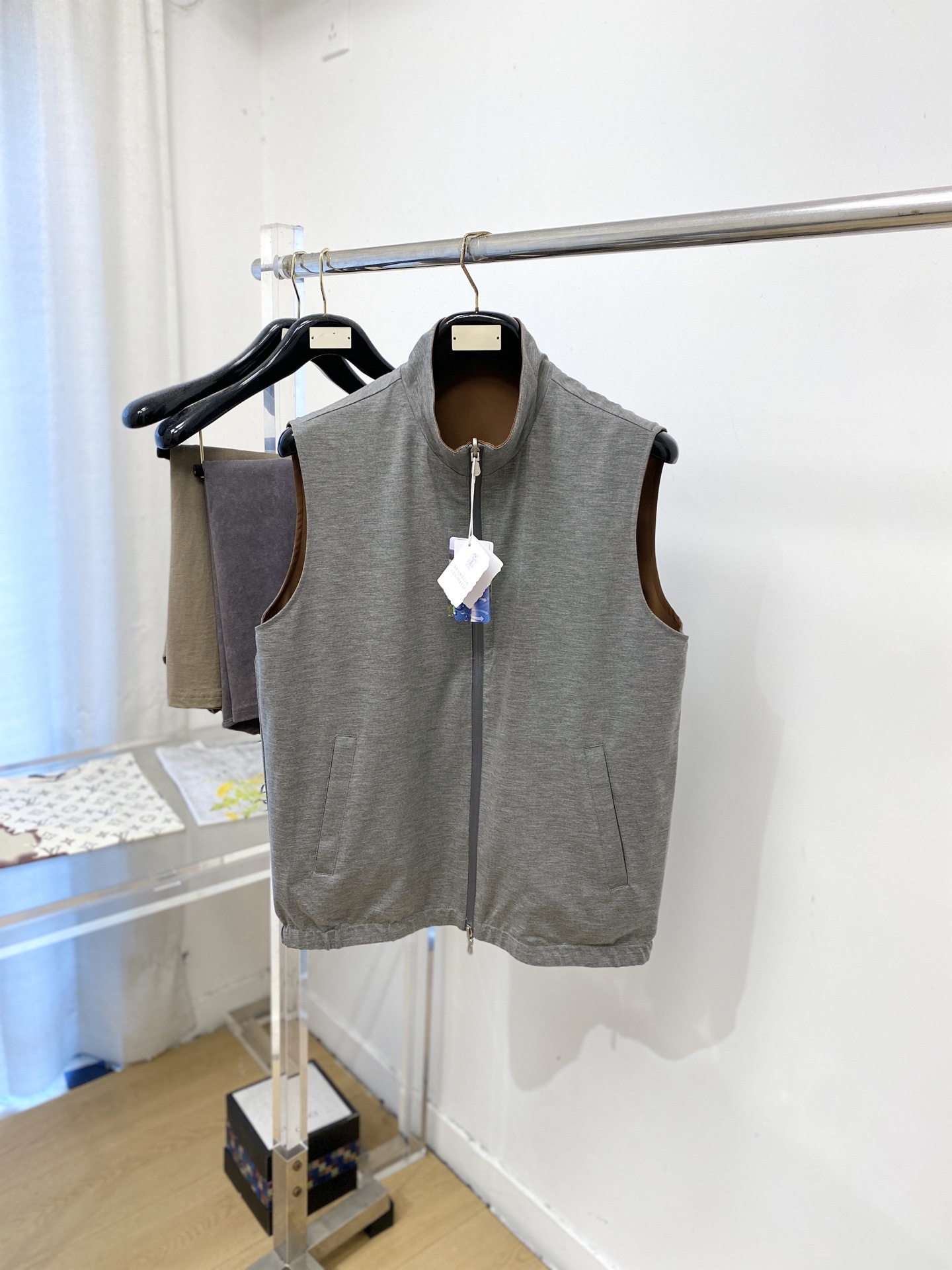 Brunello Cucinelli、2026新品双面穿夹克马甲外套，时尚帅气，简约百搭款，原版五金辅料logo，定制原