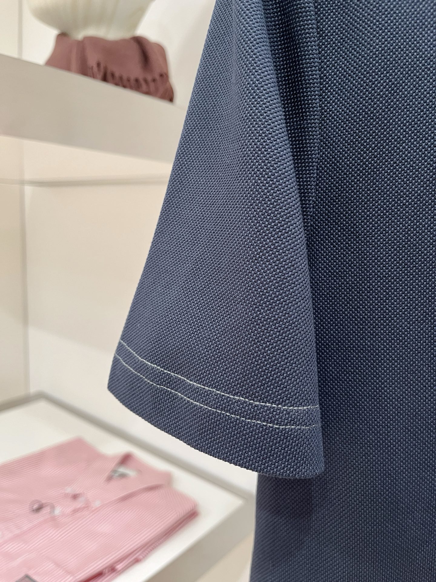 Brunello Cucinelli、2026新品短袖T恤，帅气时尚，胸前精致刺绣图案logo，简约百搭款。面料棉 不仅