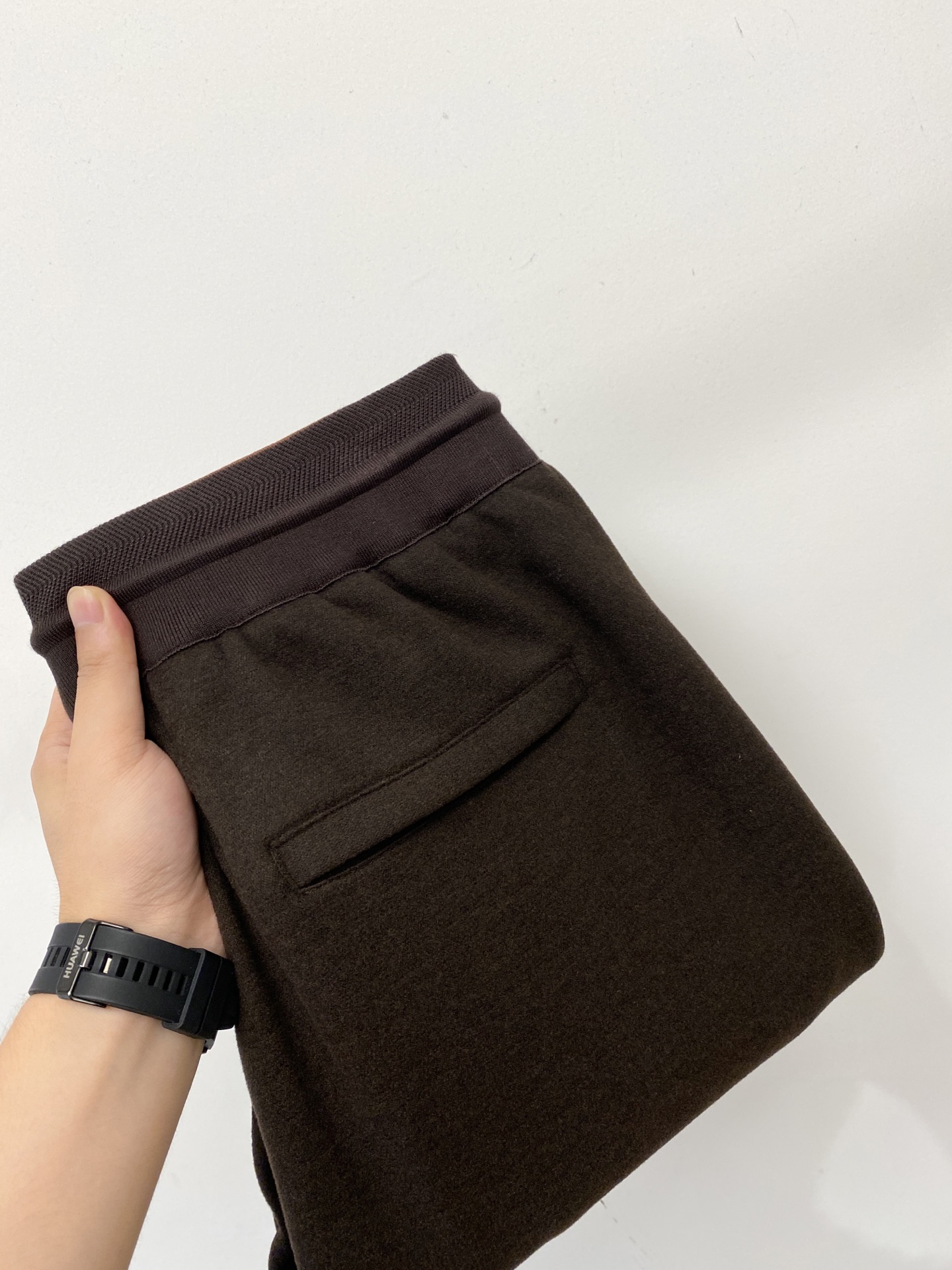 Loro Piana、2026爆款休闲裤 高弹显瘦必爆简约百搭爆款，做工精细，每一针都看得到用心，超多明星网红最爱 拉长