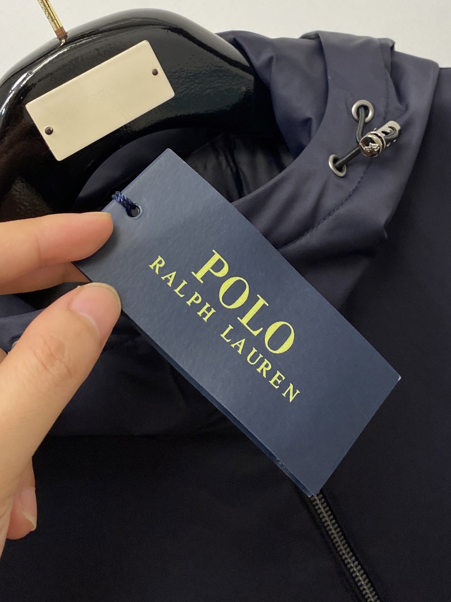 POLO、2026最新款男士轻薄羽绒夹克、面料柔软舒适 ．上身版型超赞 ．拉链．辅料都是客供 、进口面料，轻便舒适，保暖