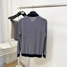 Brunello Cucinelli、2026新品针织长袖,时尚帅气,简约百搭款,胸前精致刺绣图案logo,定制原版面料 Brunello Cucinelli、2026新品针织长袖,时尚帅气,简约百搭款,胸前精致刺绣图案logo,定制原版面料