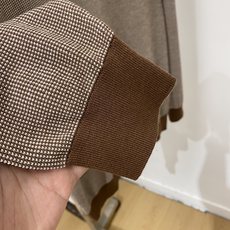 Brunello Cucinelli、2026新品针织长袖,时尚帅气,简约百搭款,胸前精致刺绣图案logo,定制原版面料 Brunello Cucinelli、2026新品针织长袖,时尚帅气,简约百搭款,胸前精致刺绣图案logo,定制原版面料