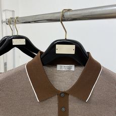 Brunello Cucinelli、2026新品针织长袖,时尚帅气,简约百搭款,胸前精致刺绣图案logo,定制原版面料 Brunello Cucinelli、2026新品针织长袖,时尚帅气,简约百搭款,胸前精致刺绣图案logo,定制原版面料