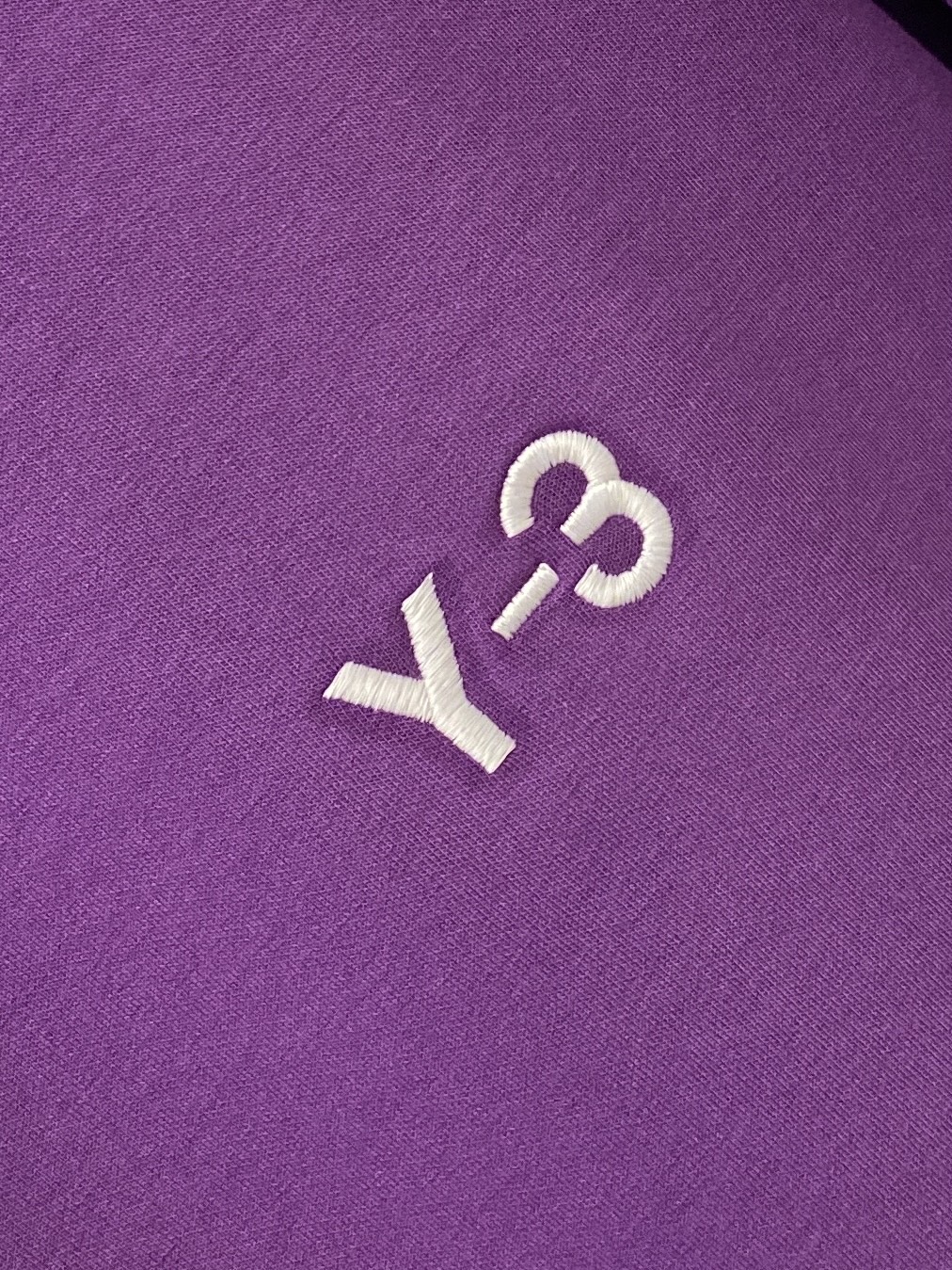 Y*、2026新品卫衣外套，时尚帅气，简约百搭款，胸前精致刺绣字母logo，定制原版面料，不仅挺括，保持潮流的廓形，又穿