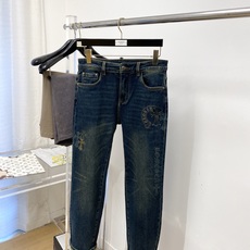  克*、2026最新品,专柜同步有售,原单狠货,水洗休闲牛仔裤,进口原版水洗弹力面料,舒适有弹性,原版五金辅料装饰lo  克*、2026最新品,专柜同步有售,原单狠货,水洗休闲牛仔裤,进口原版水洗弹力面料,舒适有弹性,原版五金辅料装饰lo