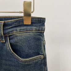  克*、2026最新品,专柜同步有售,原单狠货,水洗休闲牛仔裤,进口原版水洗弹力面料,舒适有弹性,原版五金辅料装饰lo  克*、2026最新品,专柜同步有售,原单狠货,水洗休闲牛仔裤,进口原版水洗弹力面料,舒适有弹性,原版五金辅料装饰lo