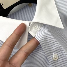 迪*、2026新品衬衫,时尚帅气,简约百搭款,定制原版面料,不仅挺括,保持潮流的廓形,又穿着舒适,纱织更细腻码数M-3X 迪*、2026新品衬衫,时尚帅气,简约百搭款,定制原版面料,不仅挺括,保持潮流的廓形,又穿着舒适,纱织更细腻码数M-3X